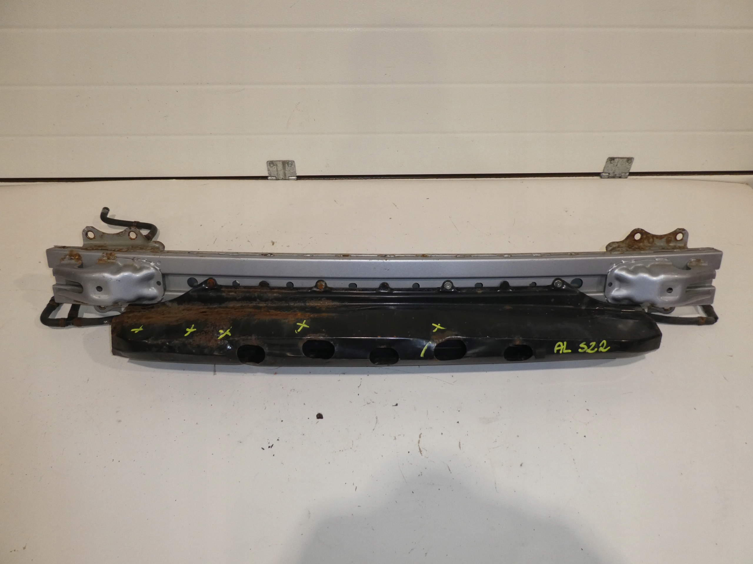 SUBARU FORESTER III bumper support front WZOMCNIENIE front 2.0D