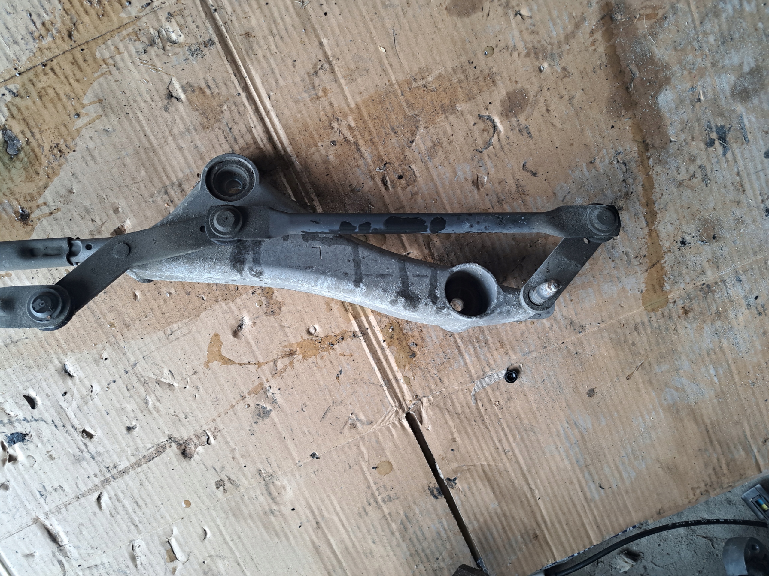 Wischergestänge vorne MERCEDES A KLASA W169