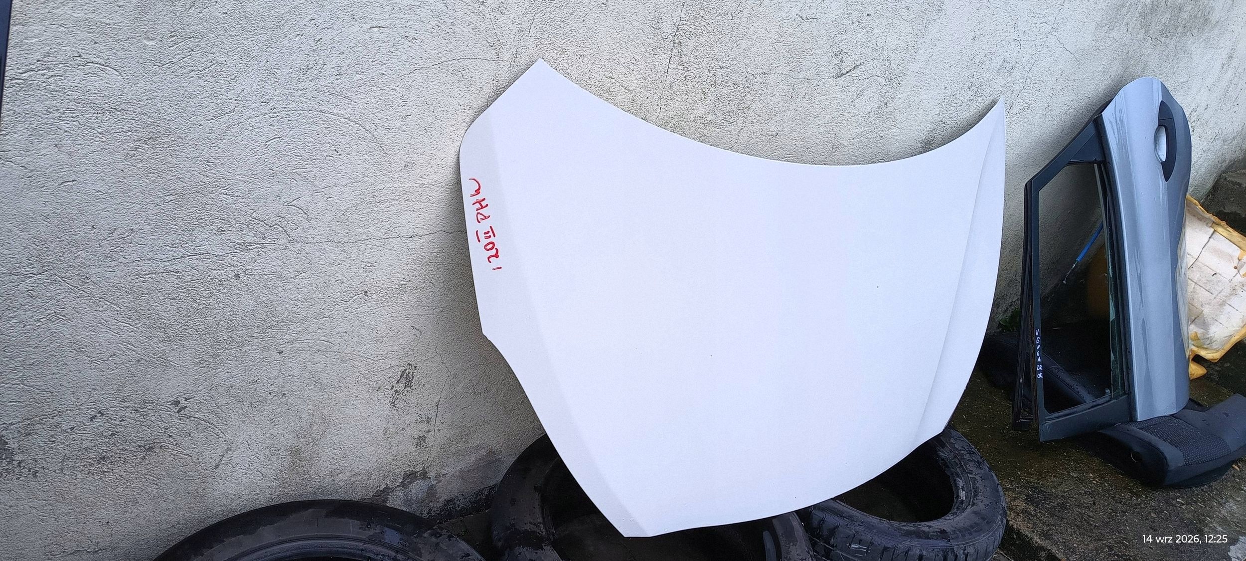 HYUNDAI I20 II bonnet front engine housing cover colour PSW 2014