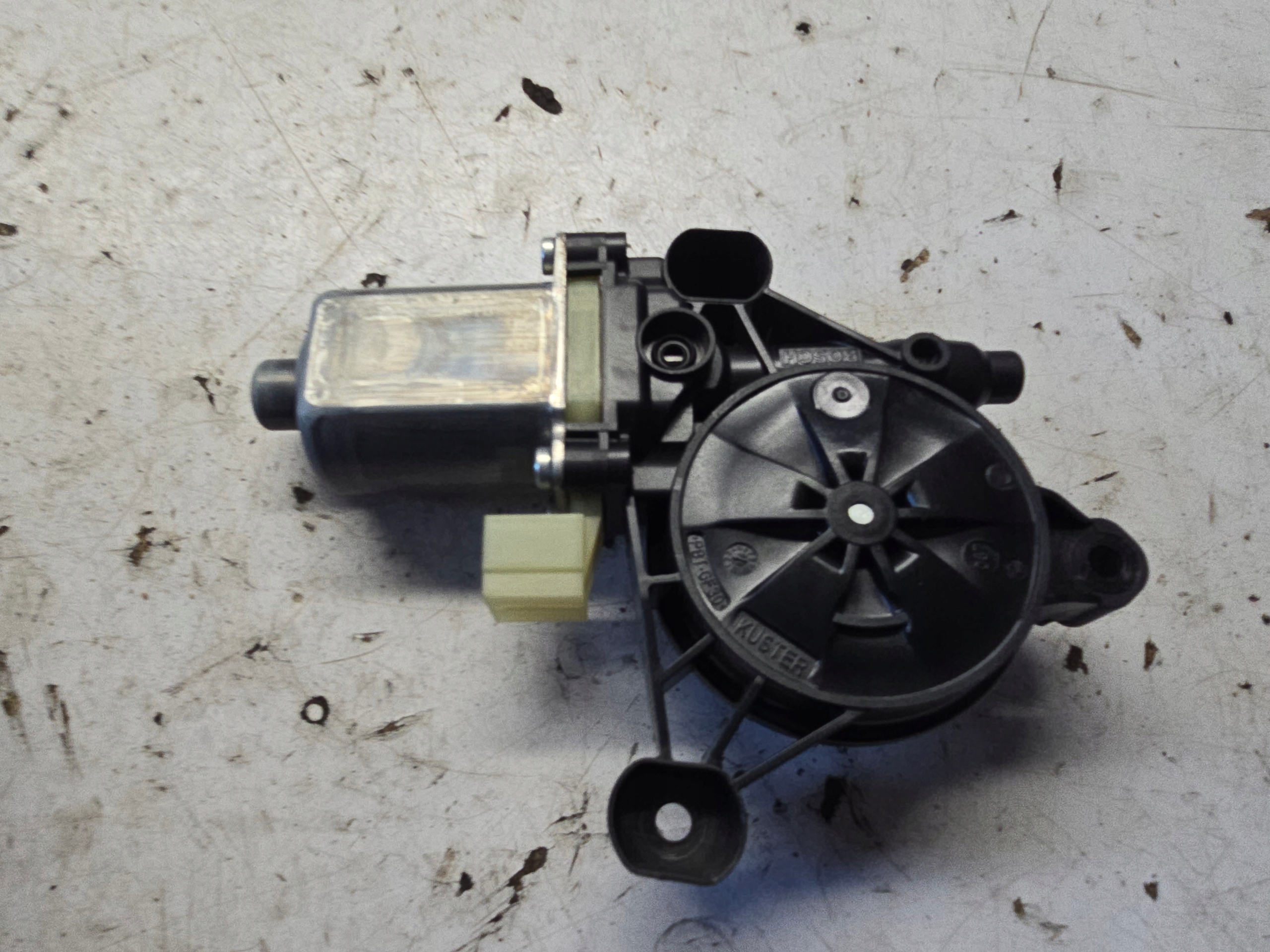 AUDI A3 8V mini motor PODNOSNIKA windows 5Q0959801B EUROPA