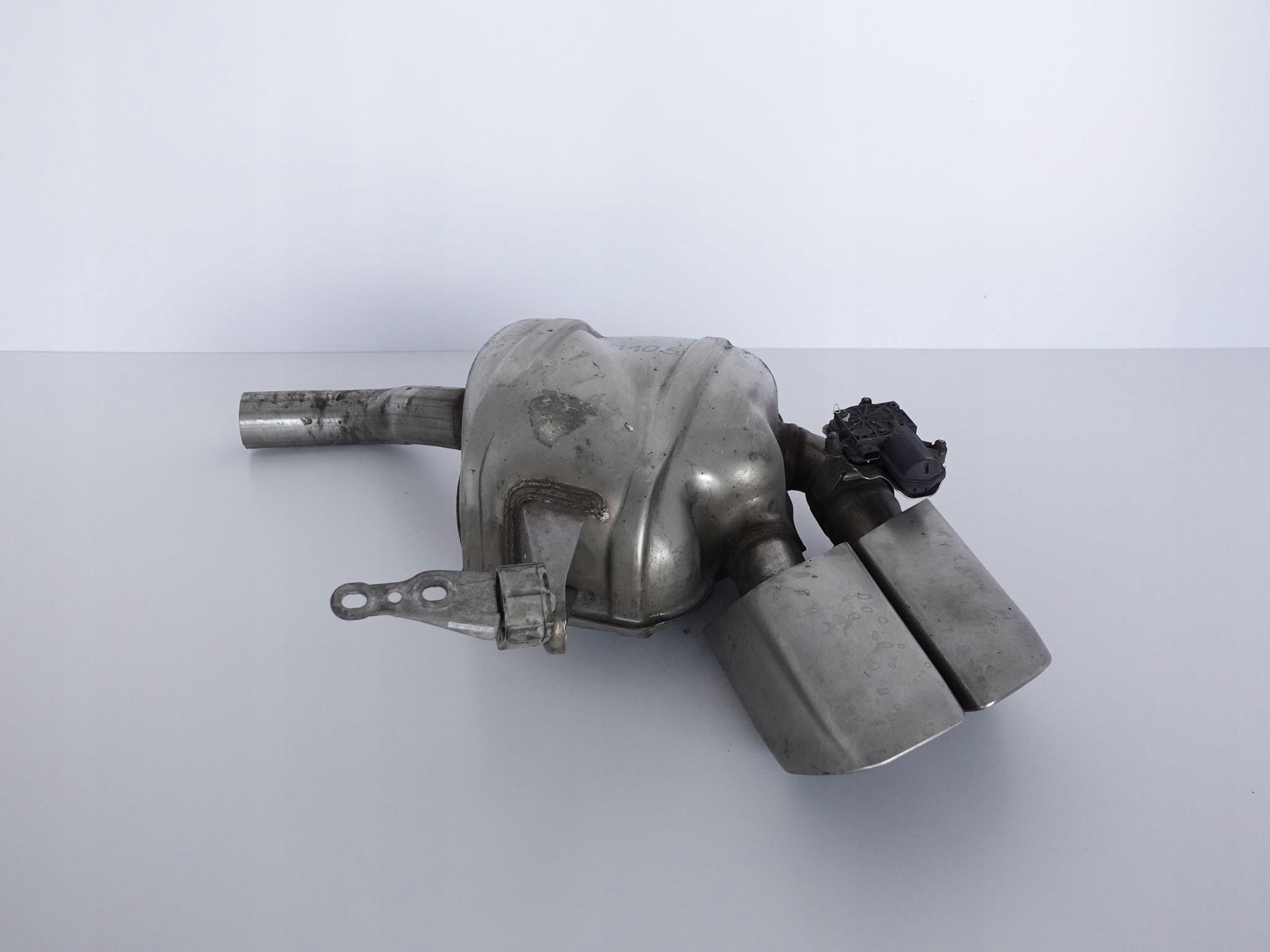 PORSCHE MACAN 95B TURBO GTS exhaust pipe TLUMIK right