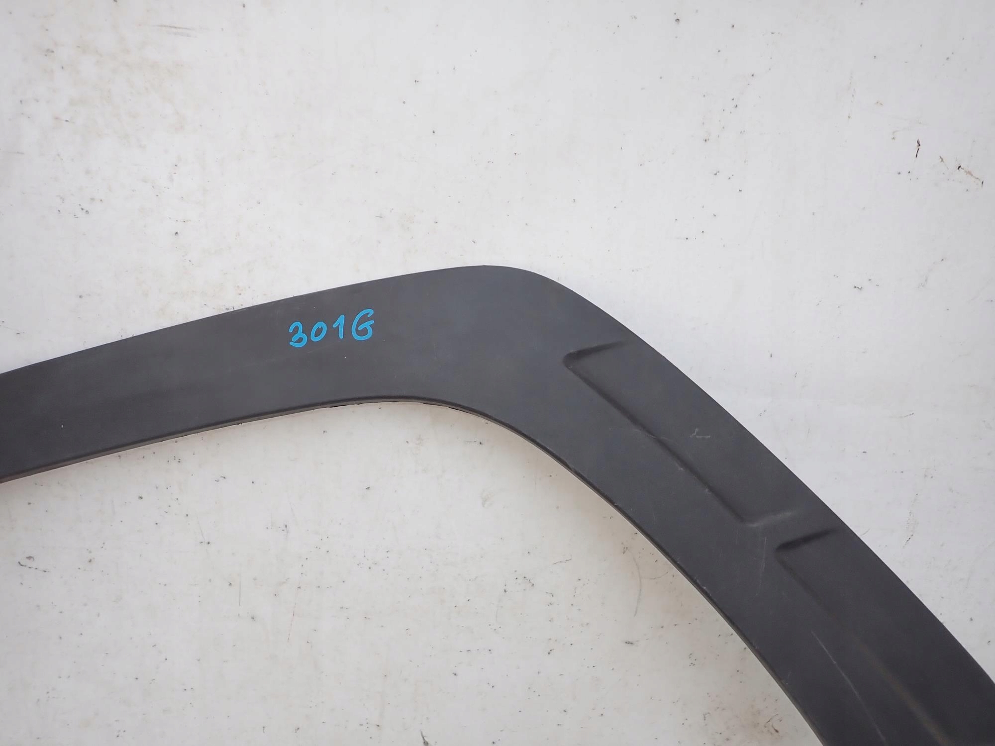 HYUNDAI TUCSON IV 4 20-> moulding cap left front