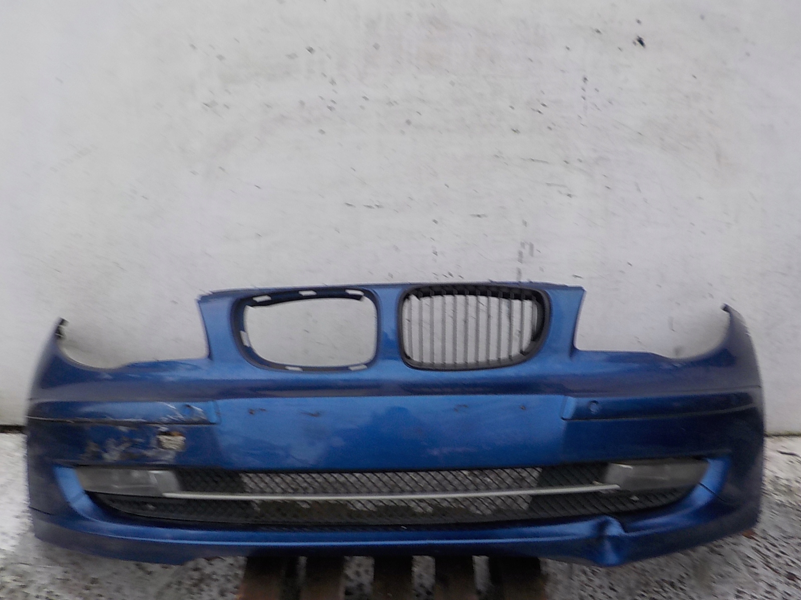 573 BMW 1 E81 E87 LIFT Stoßstange vorne vorne