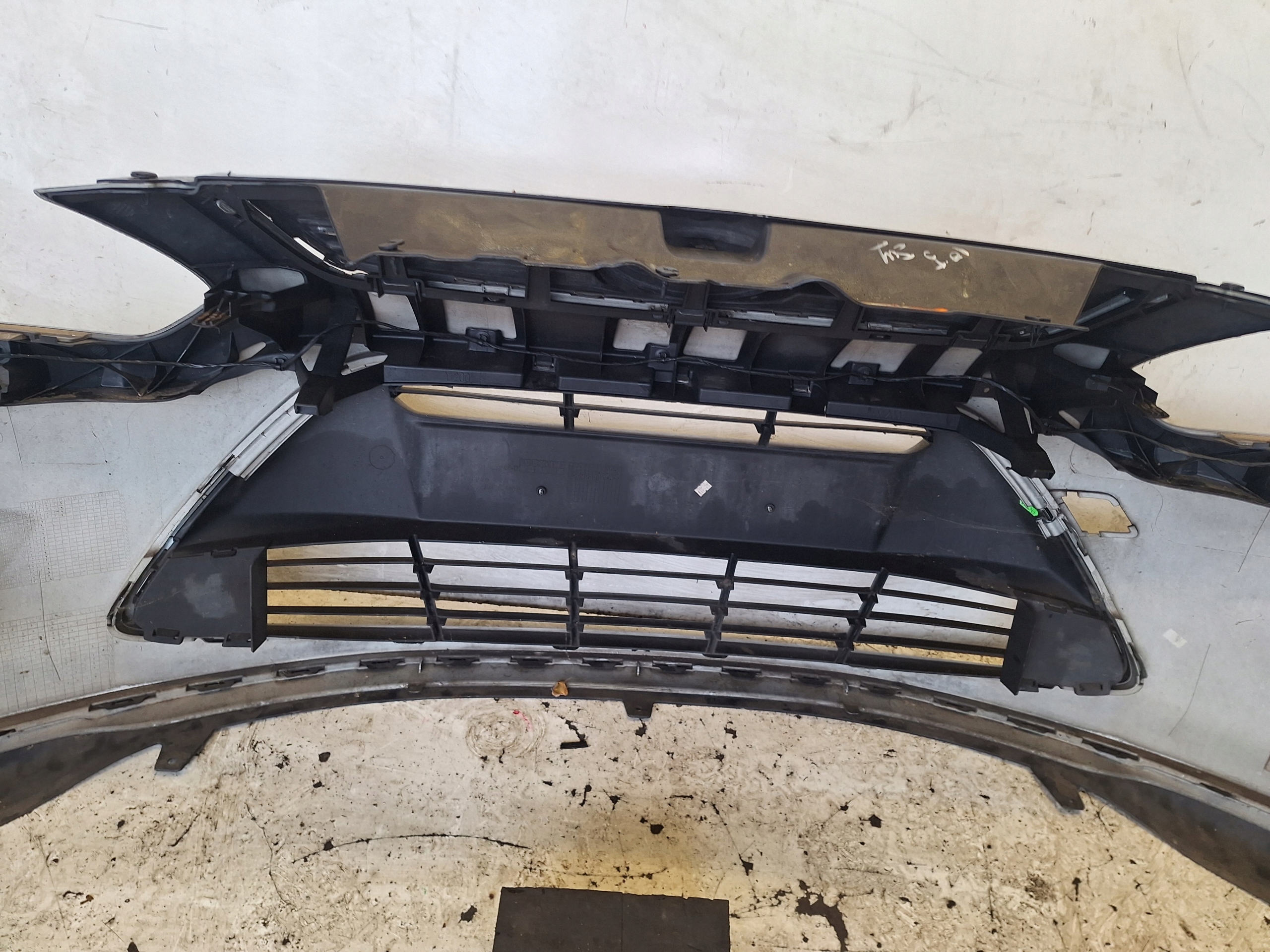 FORD C-MAX MK2 11-14 Pare choc