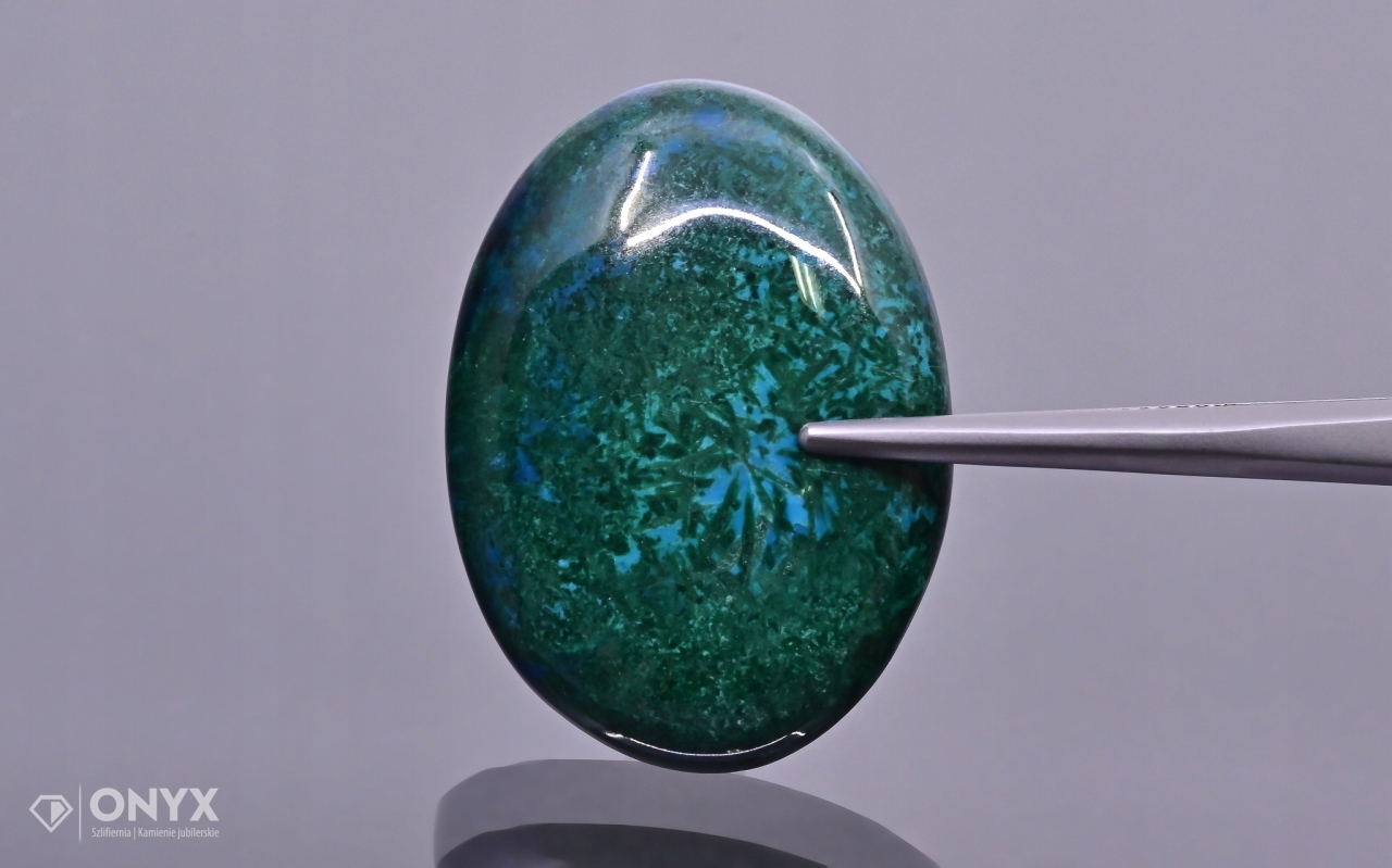 Chryzokola kabošon ovál 31,5x23 mm