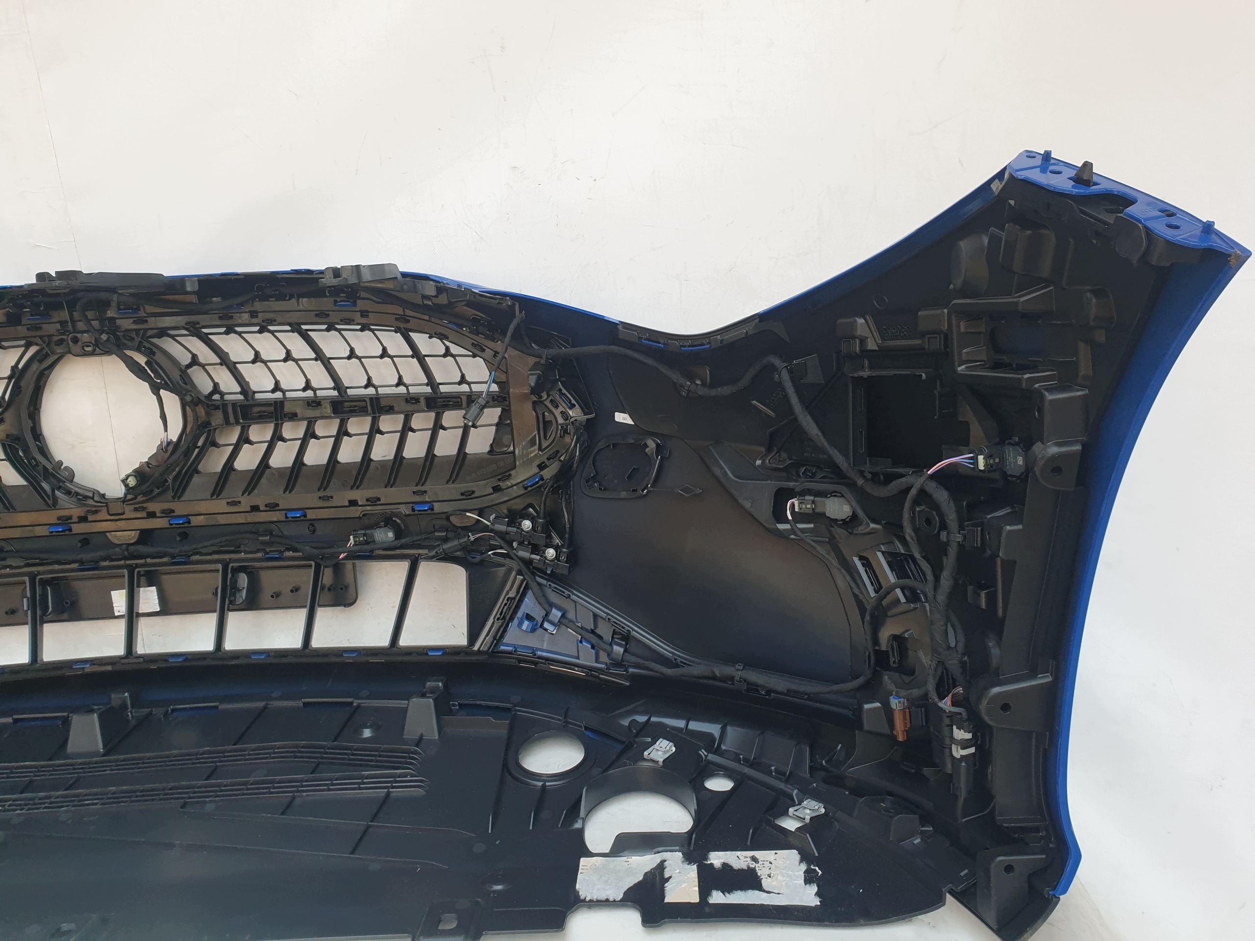 MERCEDES CLA W174 24- bumper front front PDC A1748853900