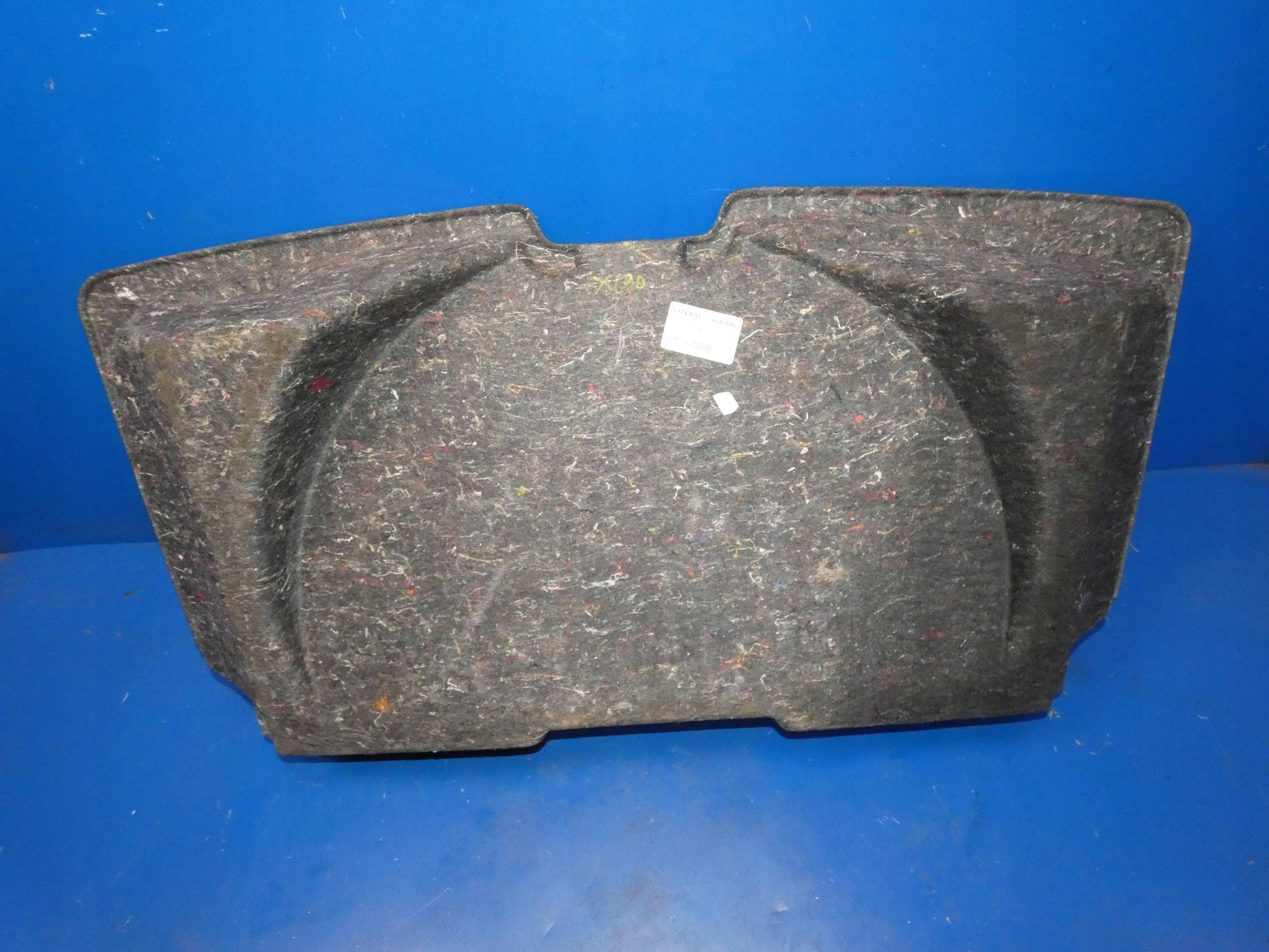 VOLVO XC90 II floor boot floor well 7 OSOB