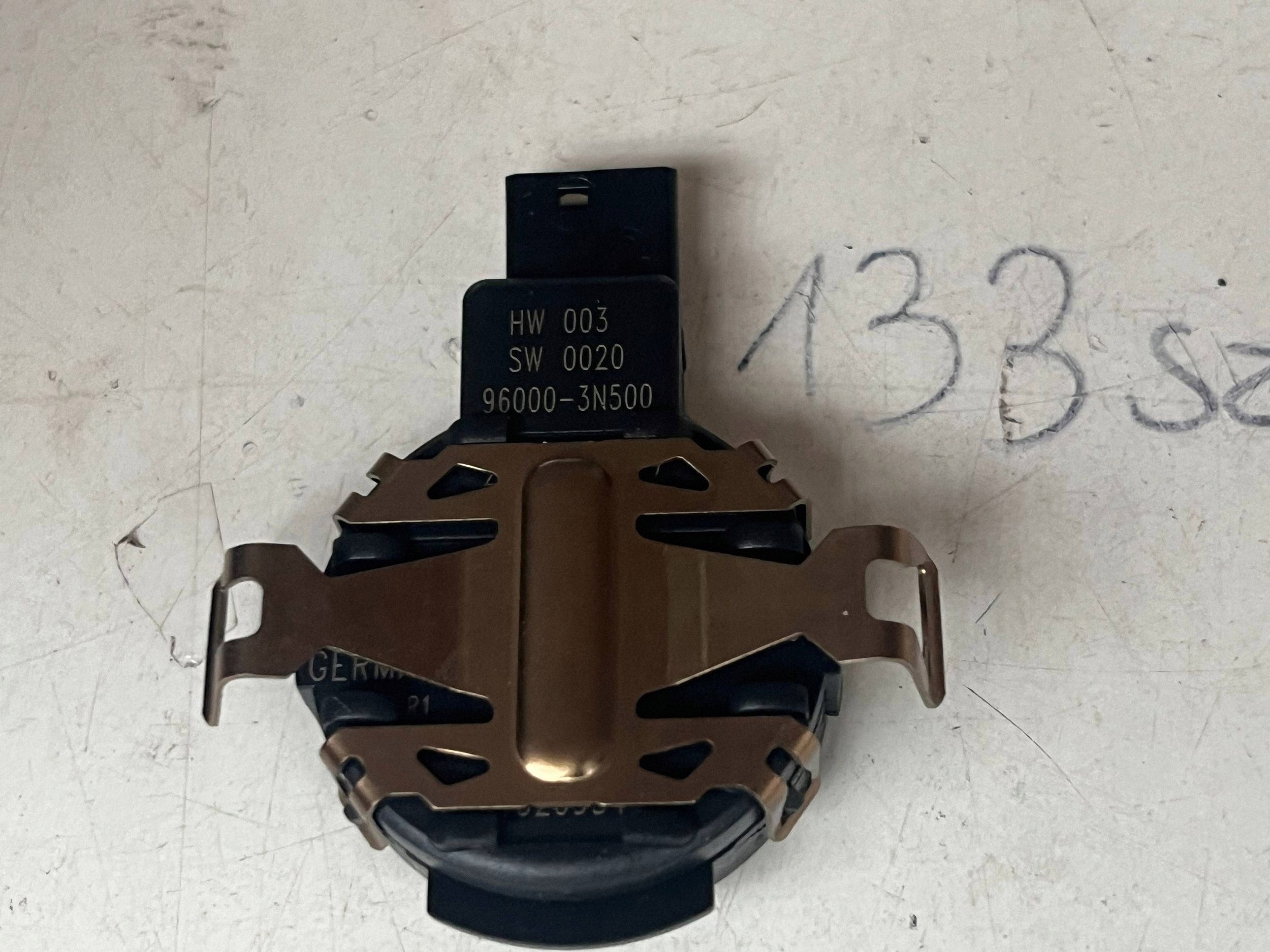 sensor rain HYUNDAI KONA and 960003N500 @A