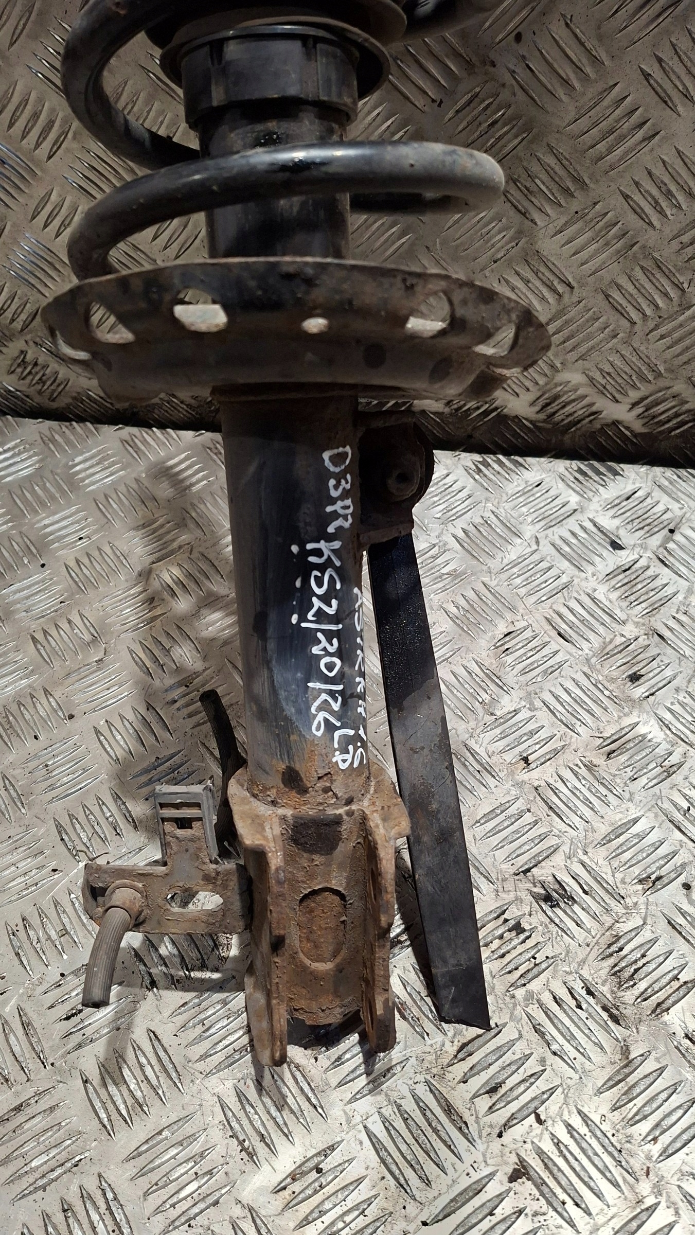 shock absorber spring left front OPEL ASTRA H GTC 1.6
