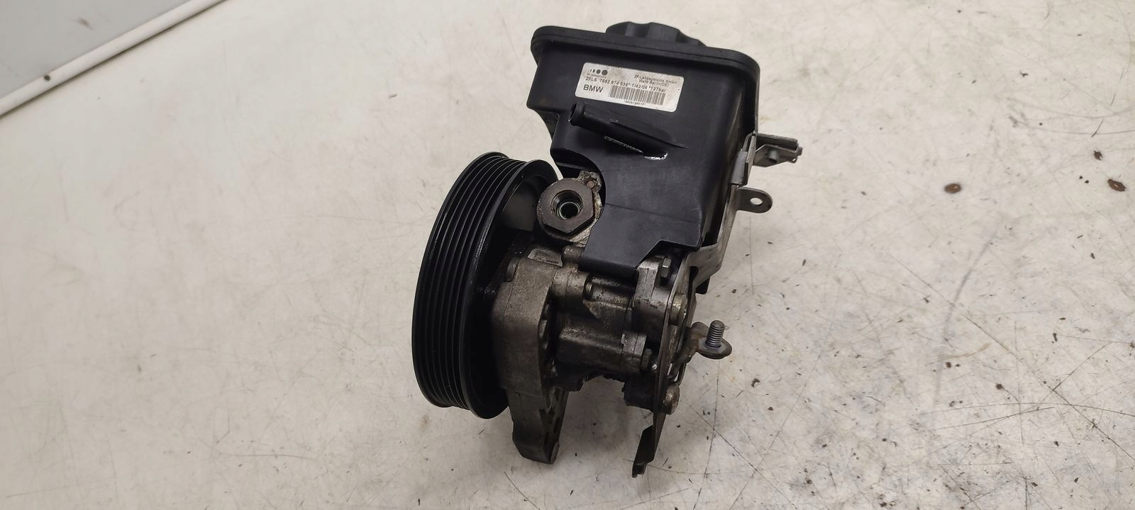 Pompa servosterzo BMW E83 X3 2,0D