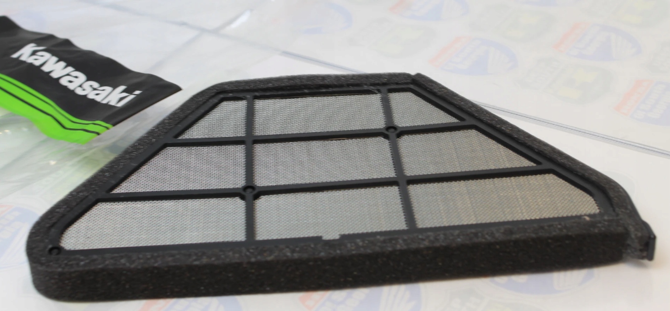 

Filtr Powietrza kawasaki 11013-1250 EN500 1996-09