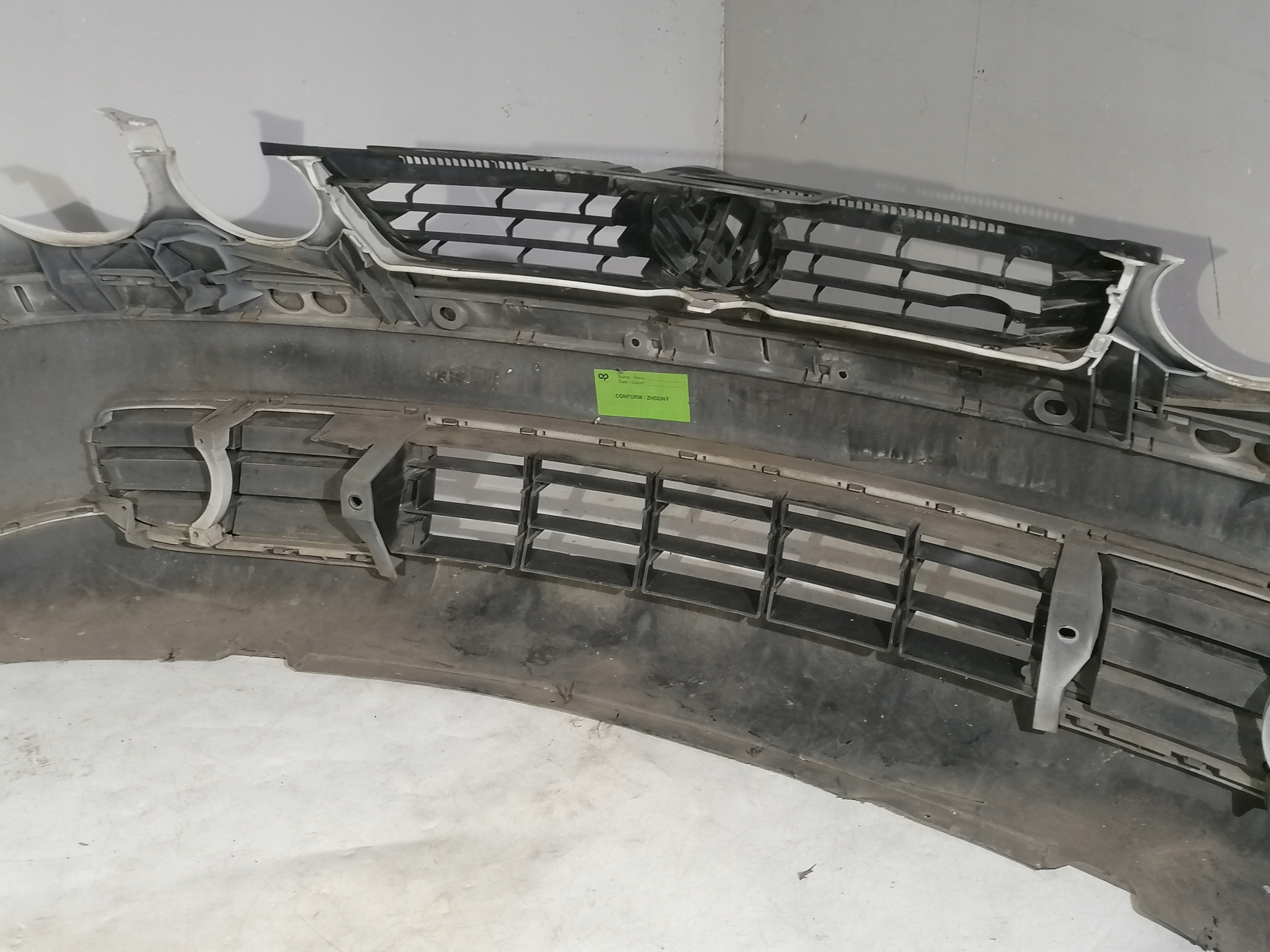 VW Polo 9N stoßstange vorne vorne
