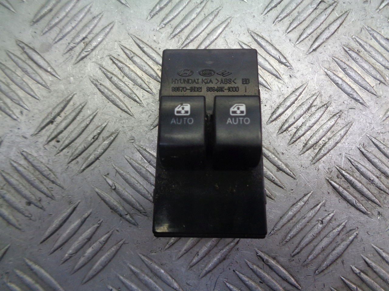 PANEL STEROWANIA SZYB KIEROWCY KIA CEED I