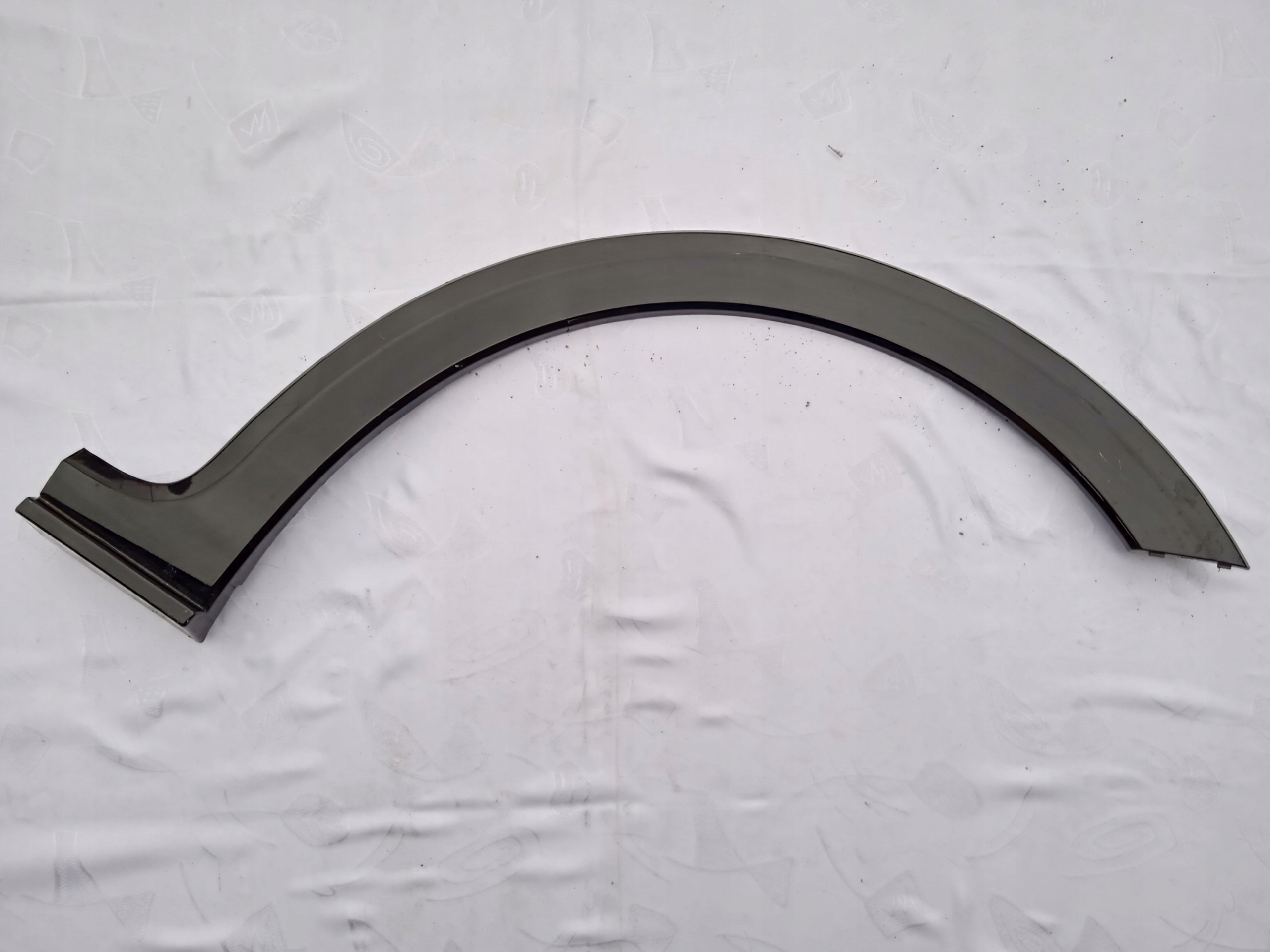 НОВИЙ BEETLE R-LINE НАКЛАДКА КРИЛА ЛІВИЙ ЗАД. НОВЕ OE