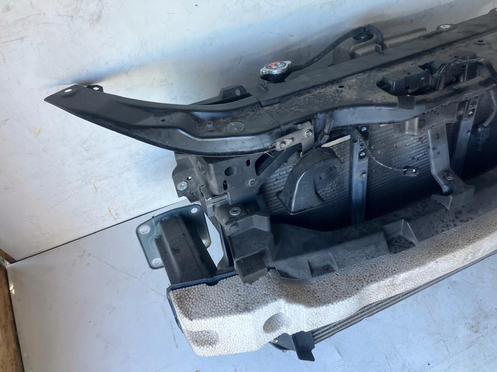 support panel for radiators pillar sider radiator MAZDA CX-5 CX5 and 2.2D AUTOMAT