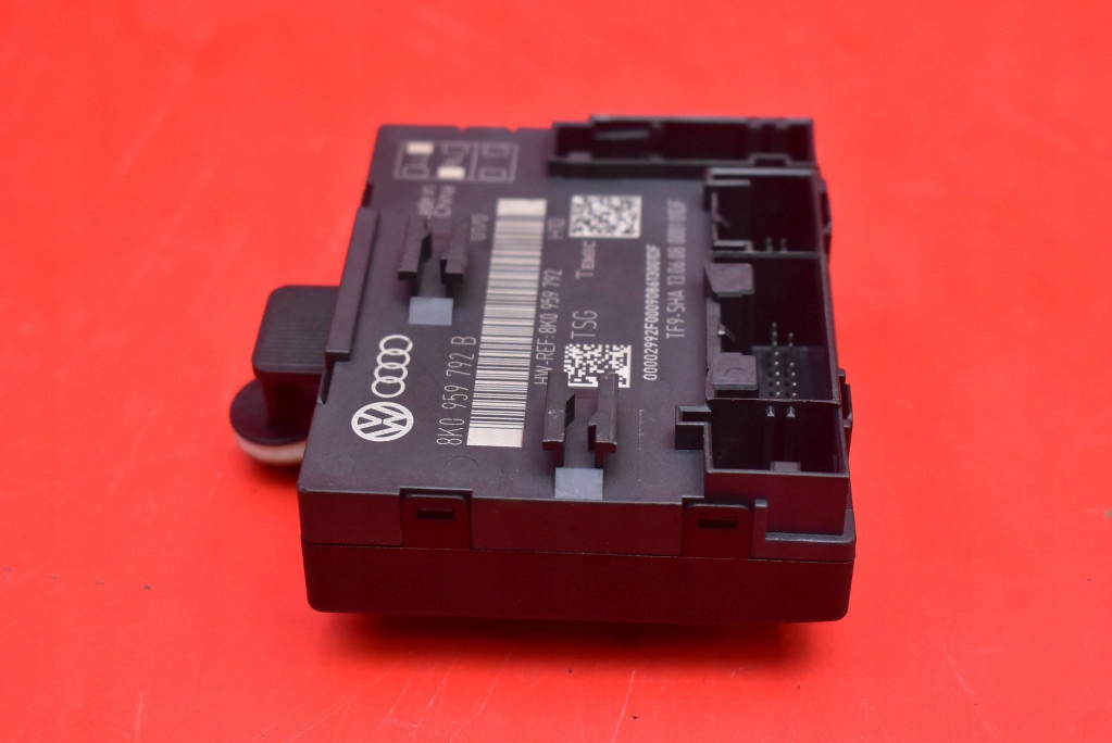 control unit module door right front 8K0959792B AUDI A4 B8 sedan 07-11