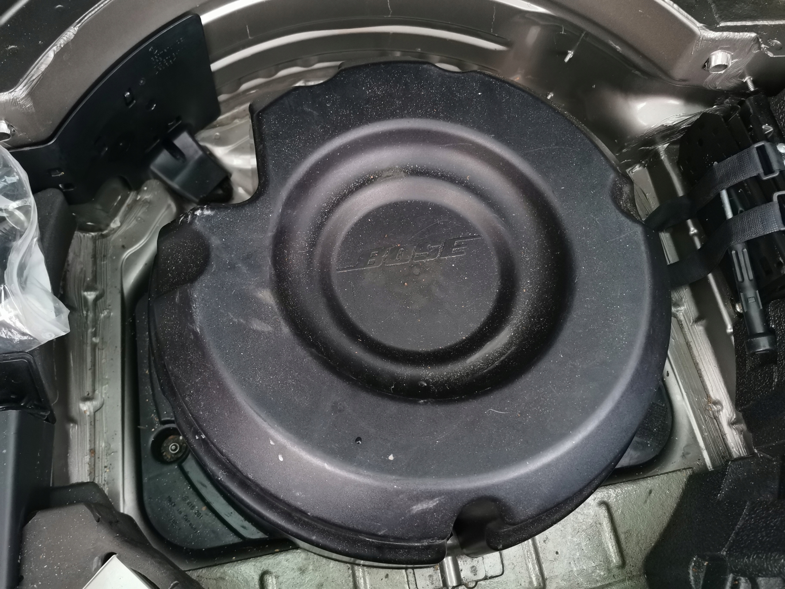 Porsche Cayenne 7L сабвуфер динамик 7l5