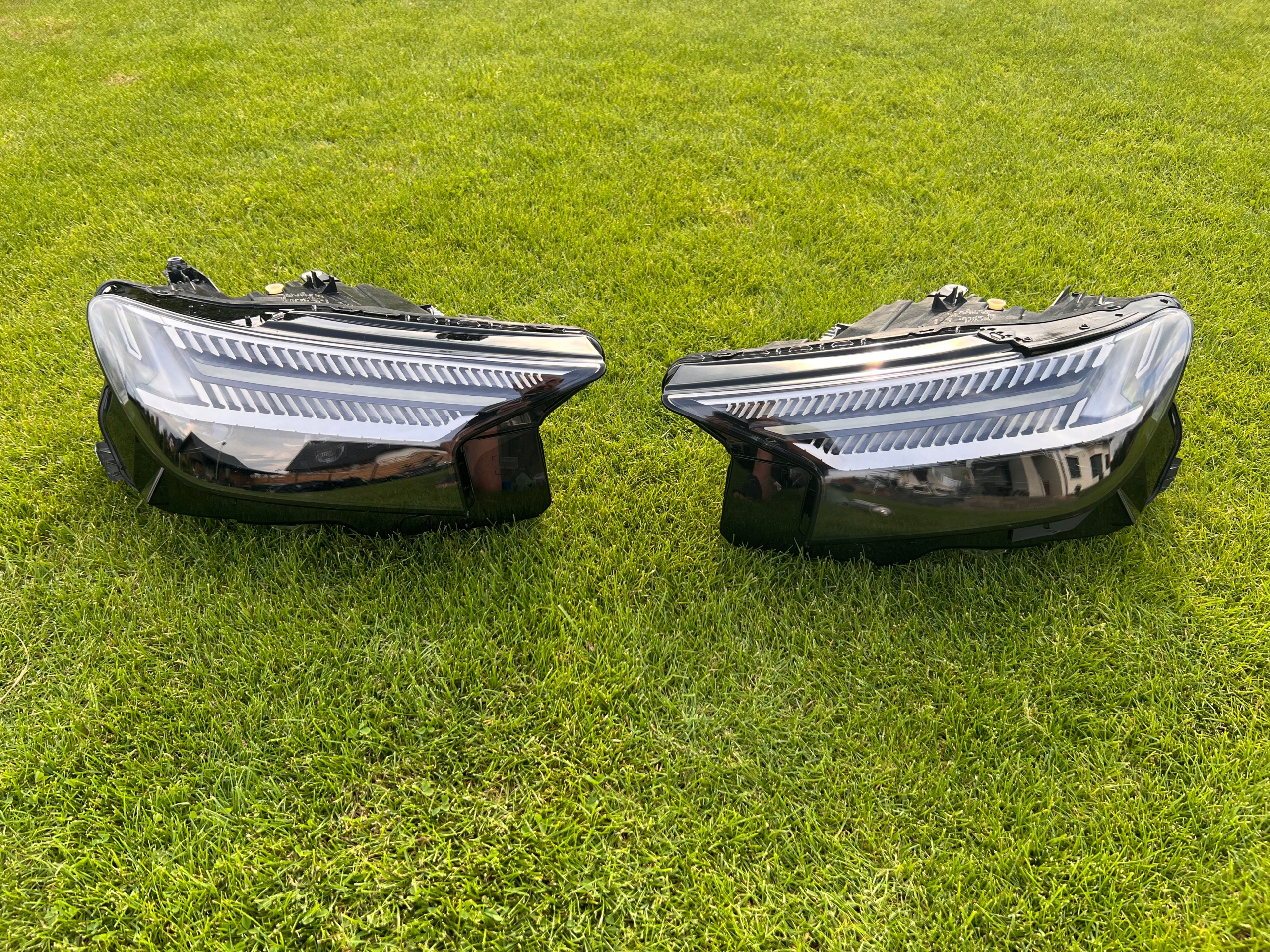 AUDI Q4 Е-ТРОН МАТРИКС ПОВНИЙ КОМПЛЕКТ LED 21- ФАРА ЛІВА EU