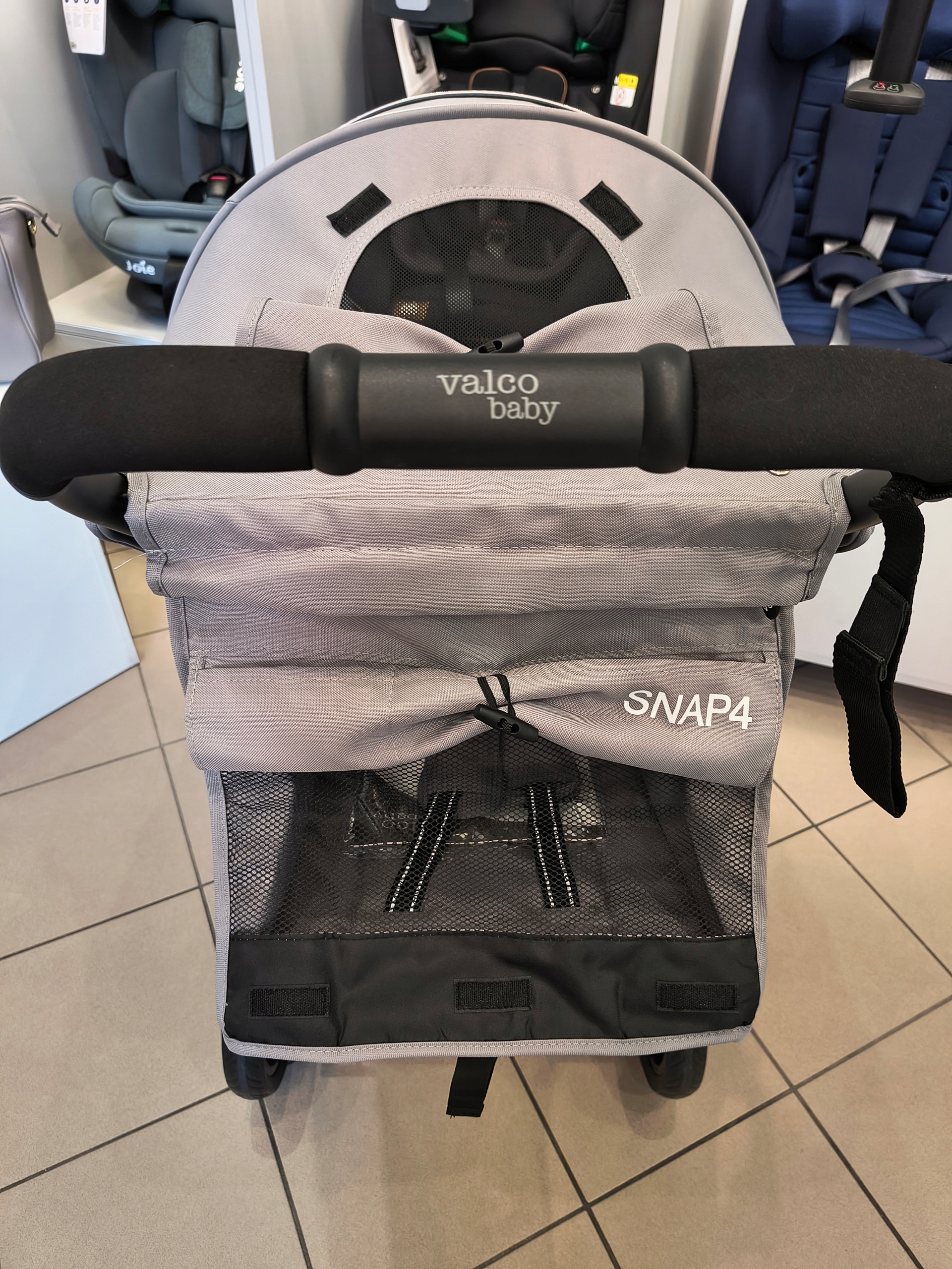 Wózek VALCO SNAP 4 Cool Grey + PRZYKRYCIE Kolor Odcienie szarości i srebra