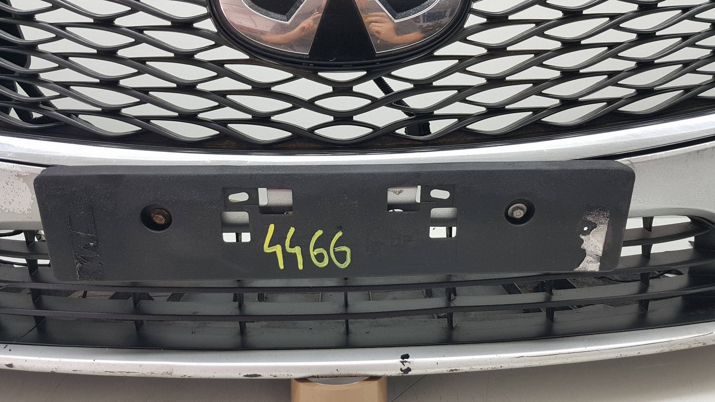 INFINITI Q30 Q 30 2015 - bumper front 62022-5DAOH