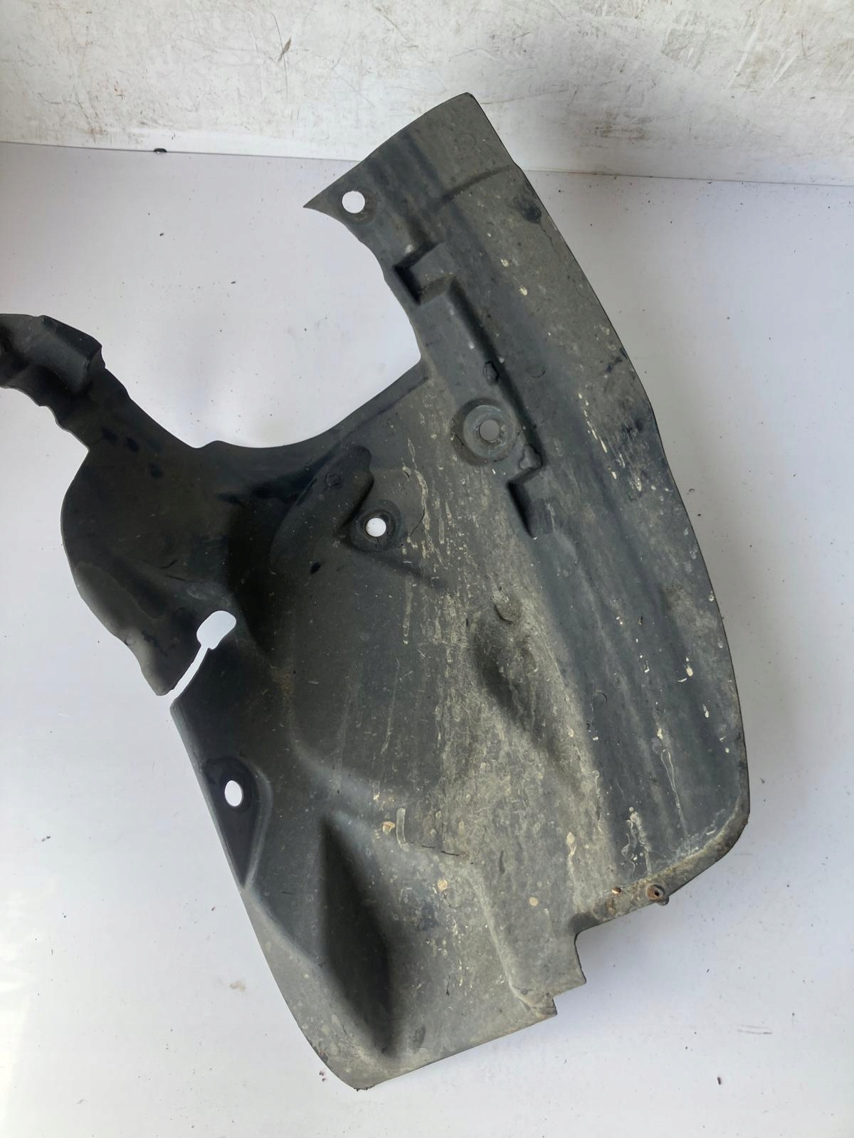 mudguard left front rear part RENAULT CLIO IV 638430833R