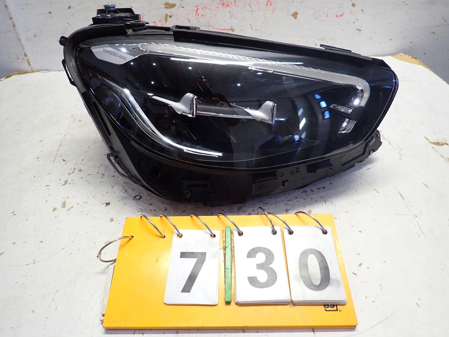 light front front right MERCEDES E-KLASA W213 LIFT 2020- A2139067609
