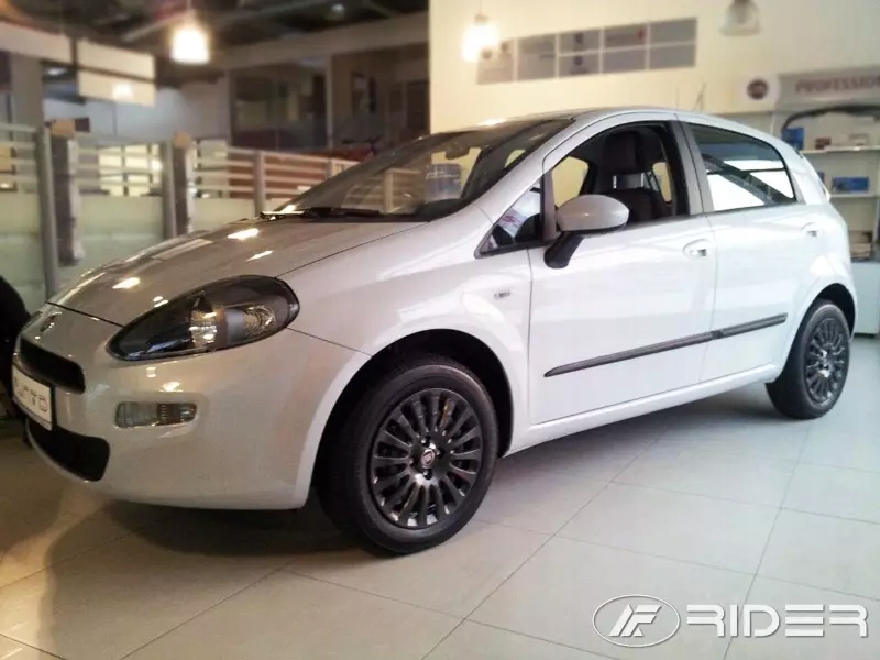 Fiat Punto III bočné lišty