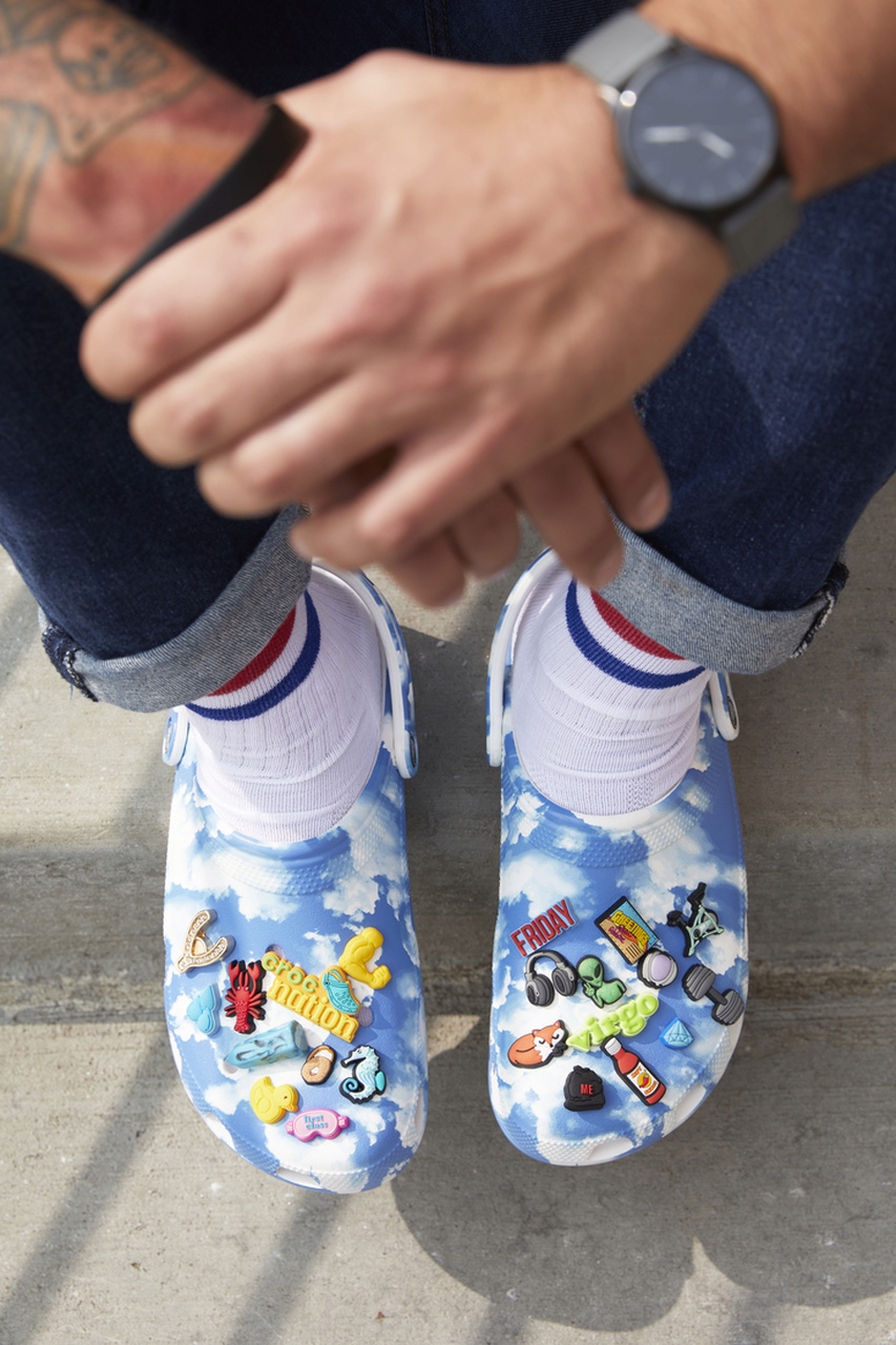 Przypinka Crocs Jibbitz Pin Do Butów NBA Miami Heat Logo Informacje o bezpieczeństwie CE