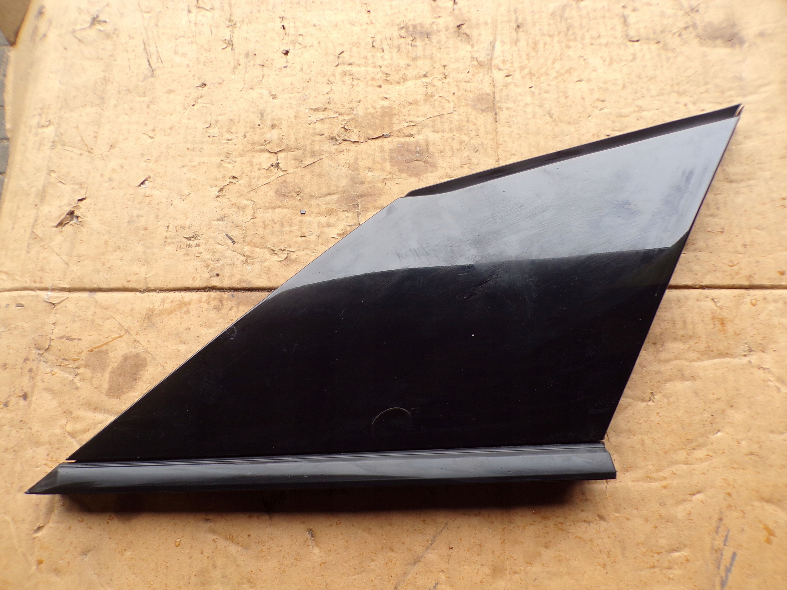 9831665180 - БРИЗГОВИКИ ЗАДНІЙ ПРАВИЙ PEUGEOT 2008 II