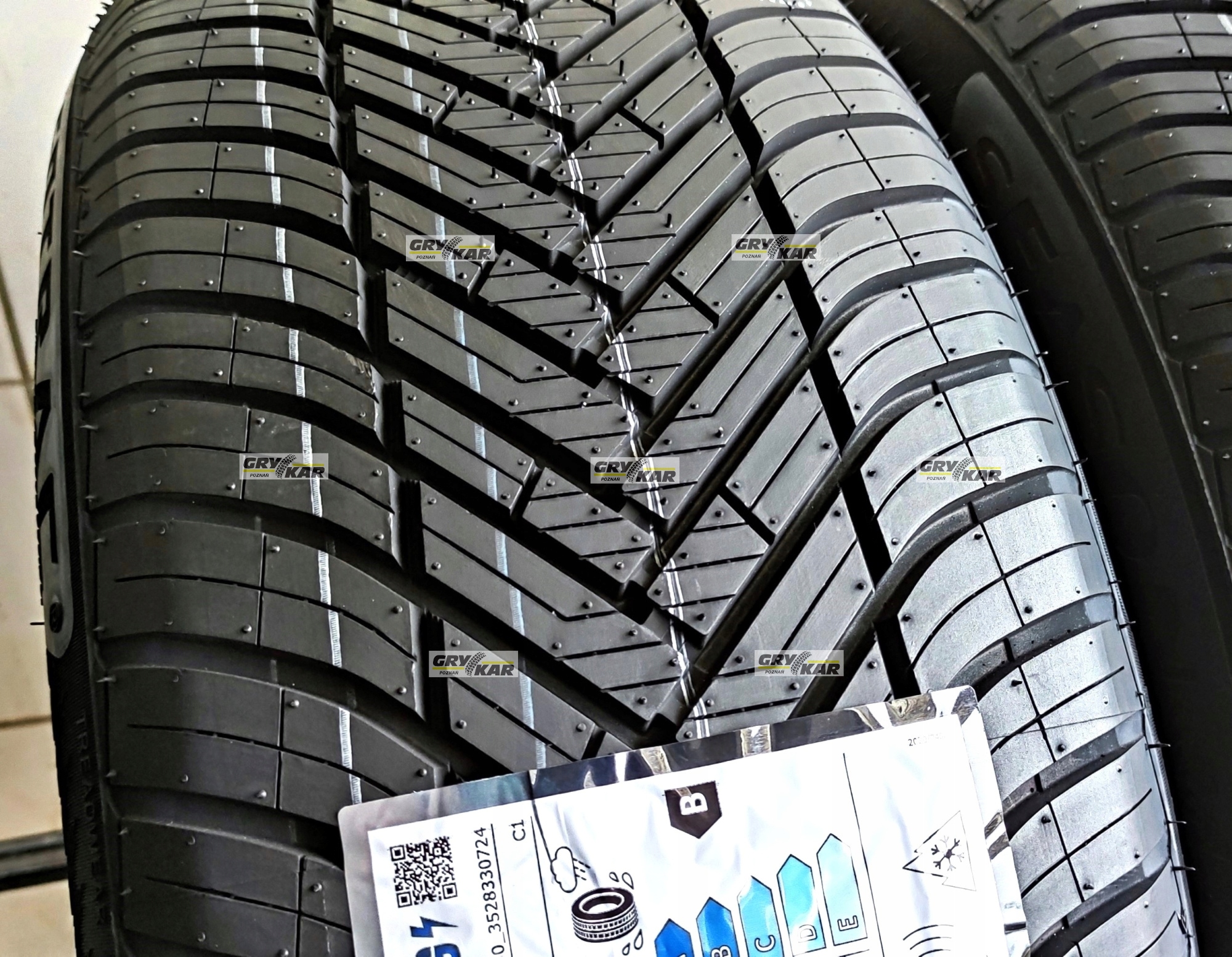 Opony 215/55/16 Greentrac Season Master 2024r 2szt. 3 lata gwar. C/B/71dB Szerokość opony 215 mm