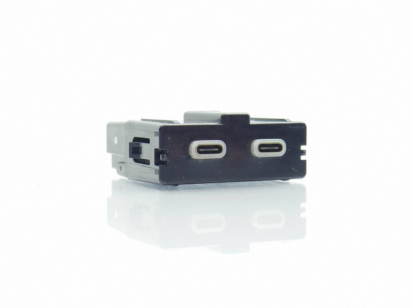 adapter, stecker stecker PORT USB 2X C CUPRA FORMENTOR ATECA A3 8Y 3G5035954A