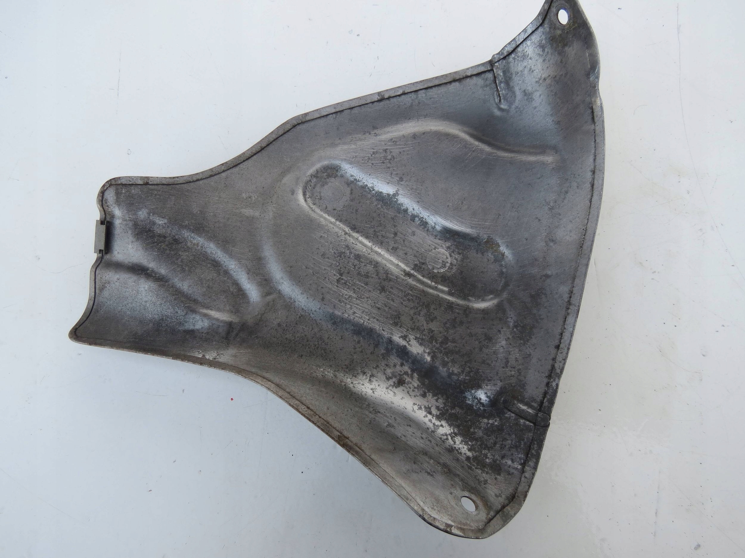 Blende Abdeckung TERMICZNA PORSCHE CAYENNE 4.8 V8 7L5253038A