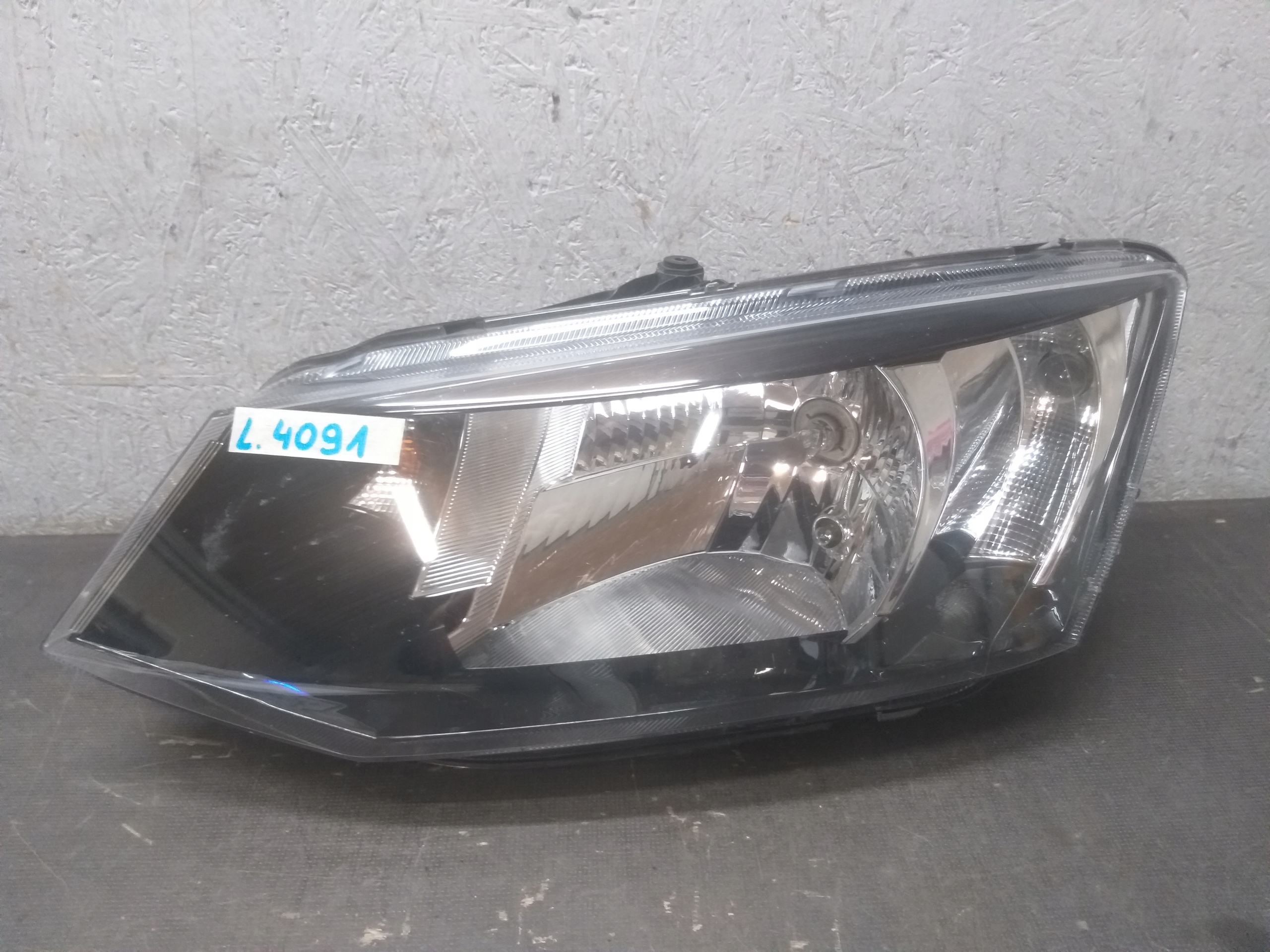 light front left SKODA FABIA III 3 6V1941015C