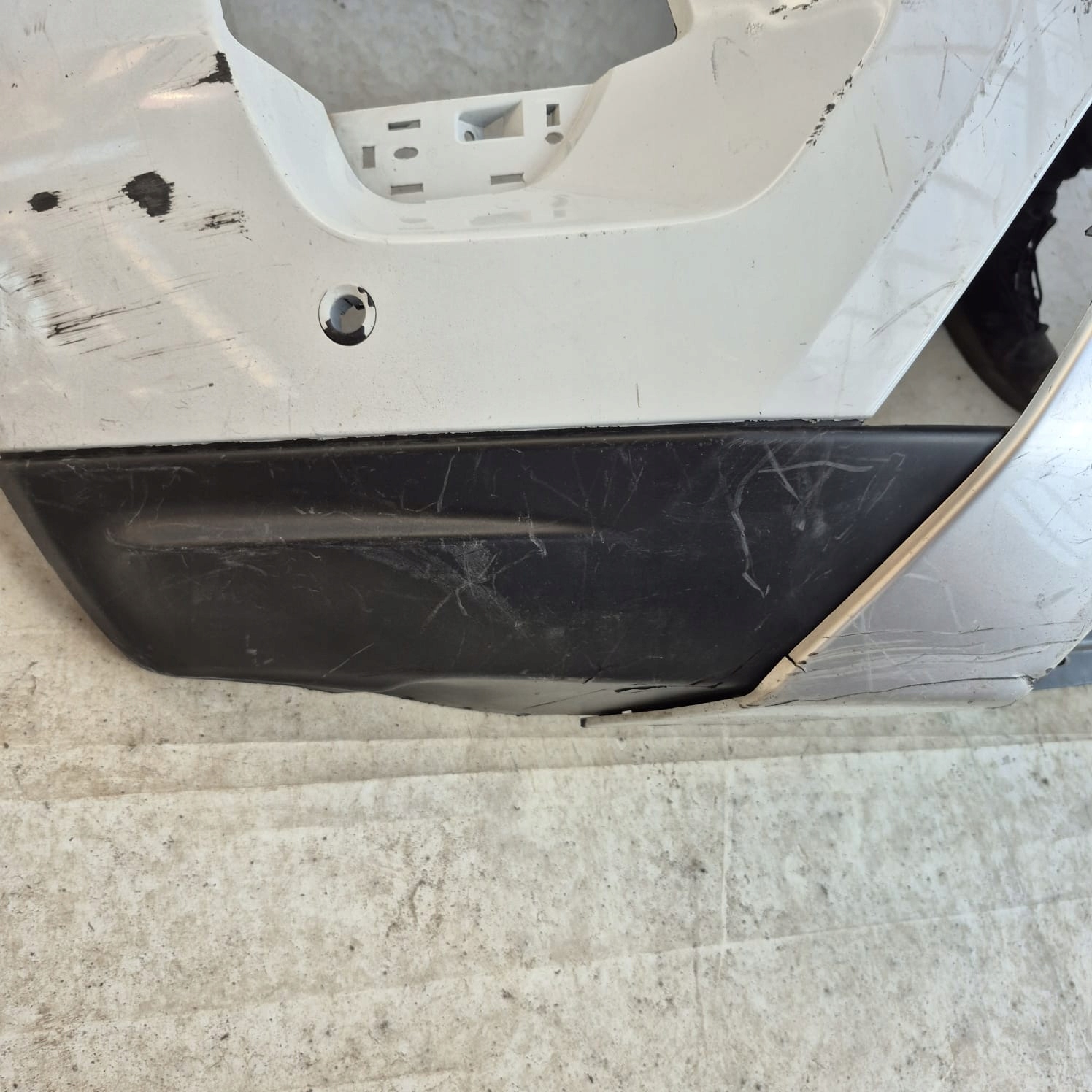 RANGE ROVER EVOQUE and 1 DYNAMIC 11-15 bumper front front washer PDC
