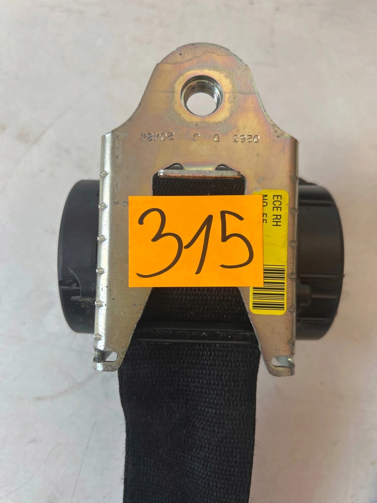 tension belt safety front front right Mini R60 Countryman