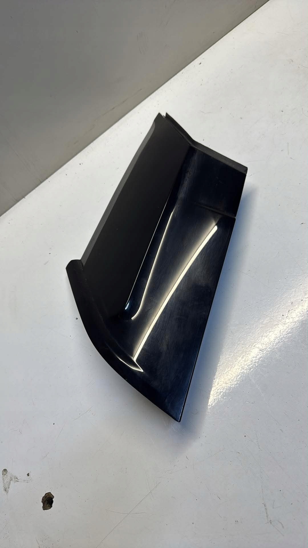 plastic pillar trim rear part left EJ32-29149-AB Range Rover Evoque L538