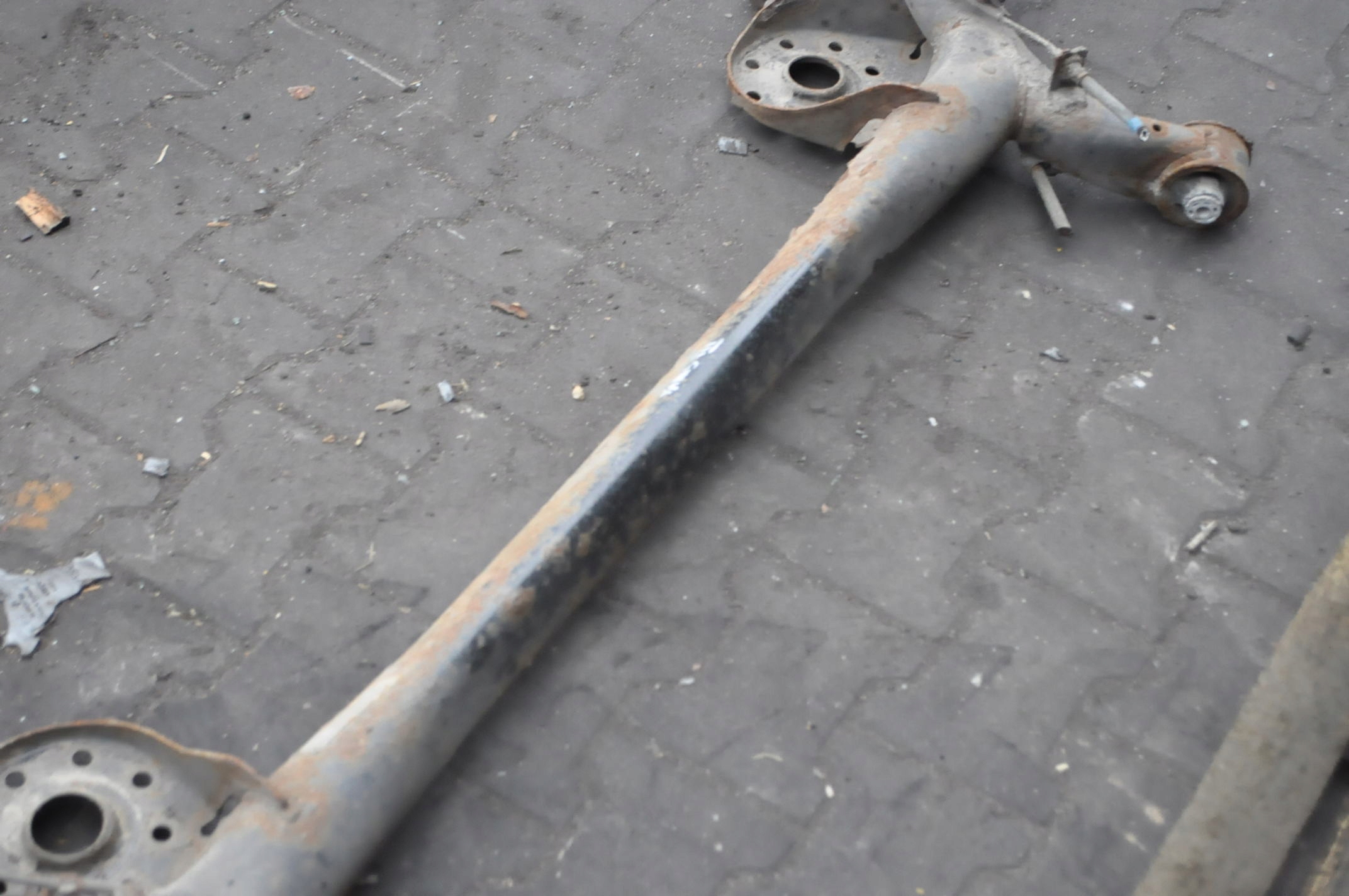 TOYOTA YARIS III ZAWIESZENIE BELKA TYŁ Typ samochodu Samochody osobowe