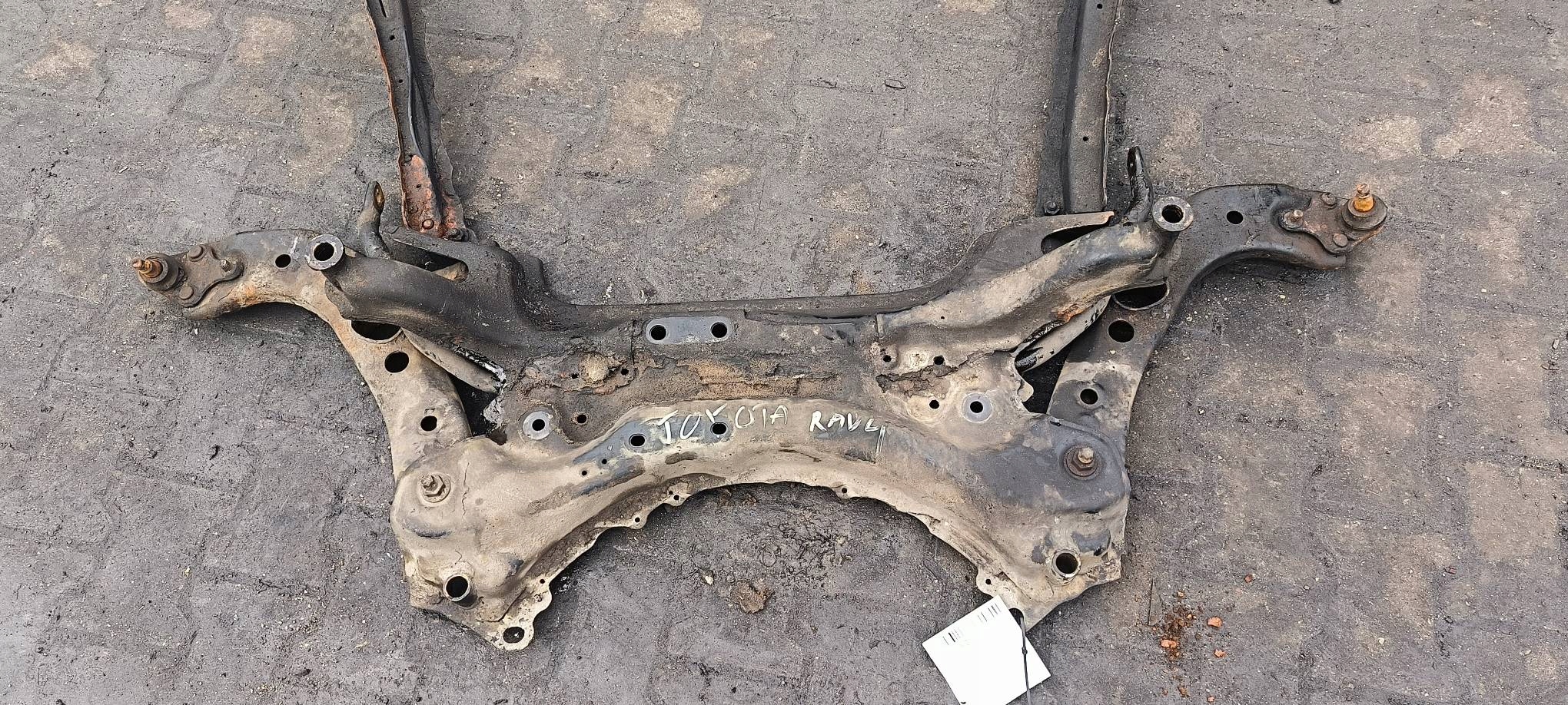 SANKI PRZEDNIE TOYOTA RAV-4 III Typ samochodu Samochody osobowe