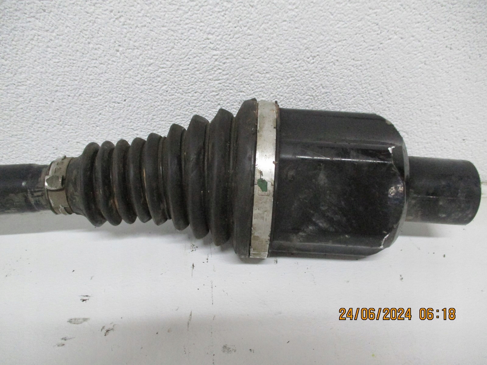 semi-axis MERCEDES GLA 247 A1773309502 1,3iT HYBRYDA right