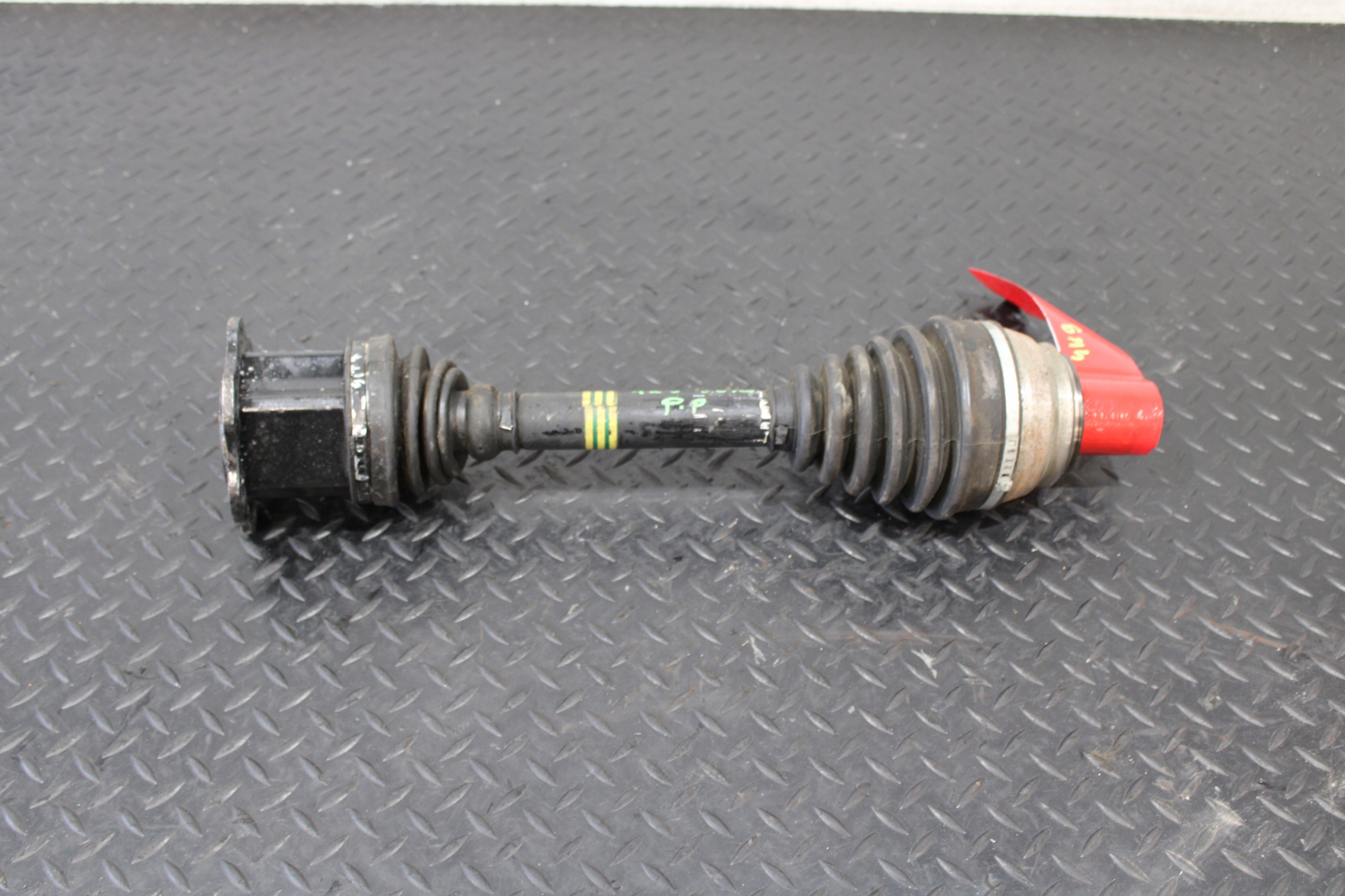 semi-axis semi-axis right front AUDI A6 C8 4K0 4K9