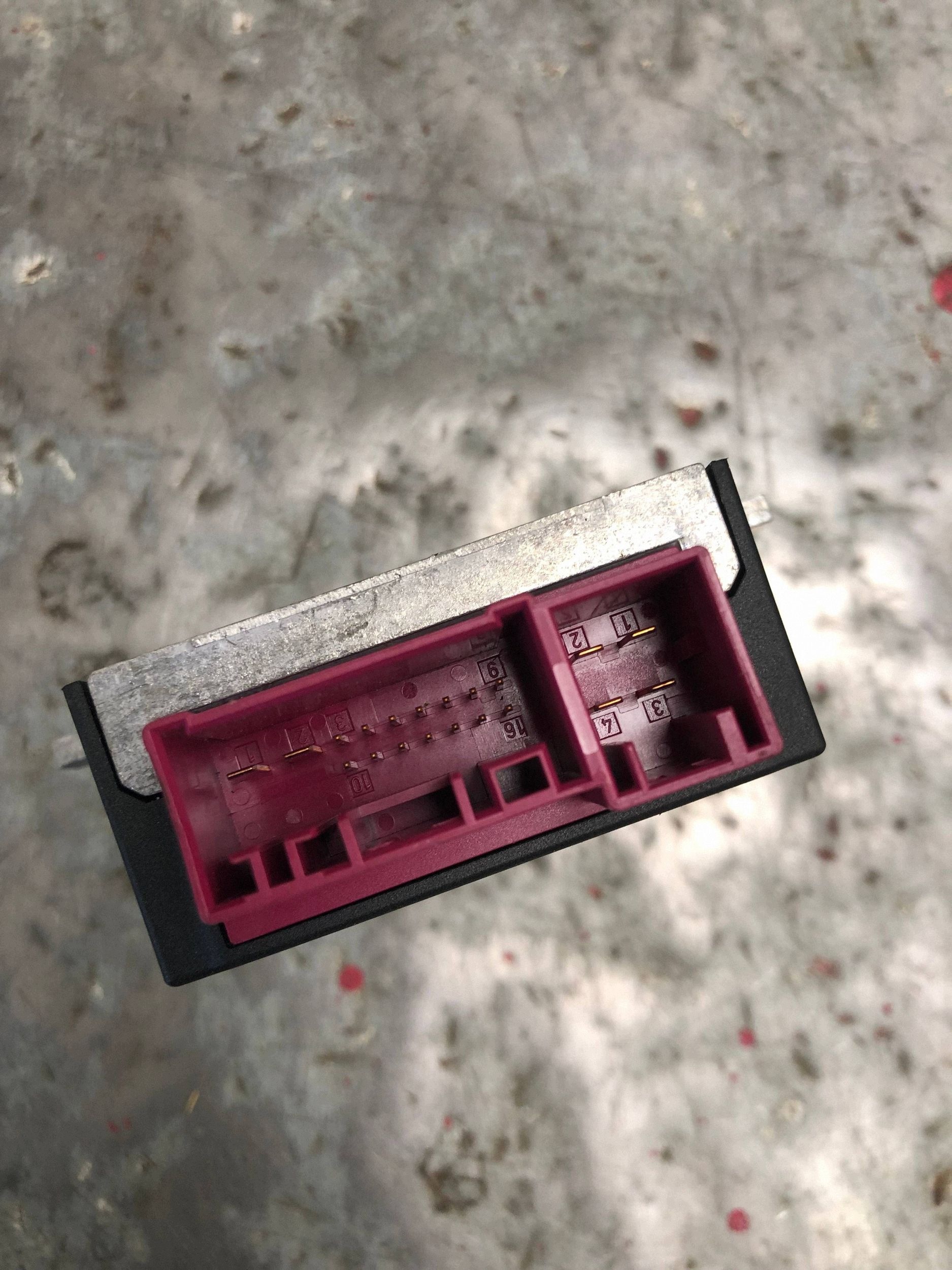 Module Unité de contrôle POMPY Carburant BMW F30 7301554
