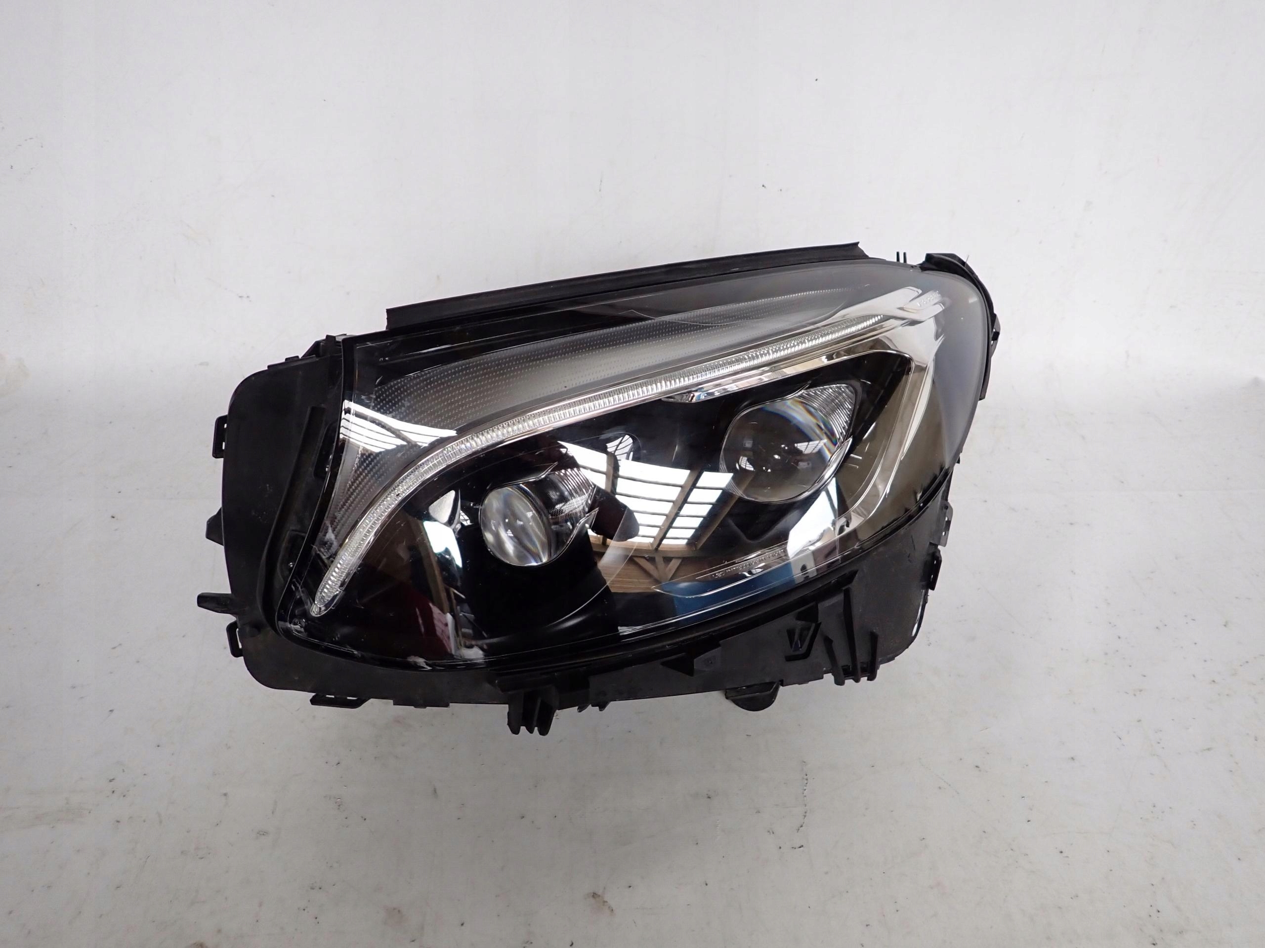 light front front left MERCEDES GLC W253 FULL LED ILS A2539065701 EUROPA