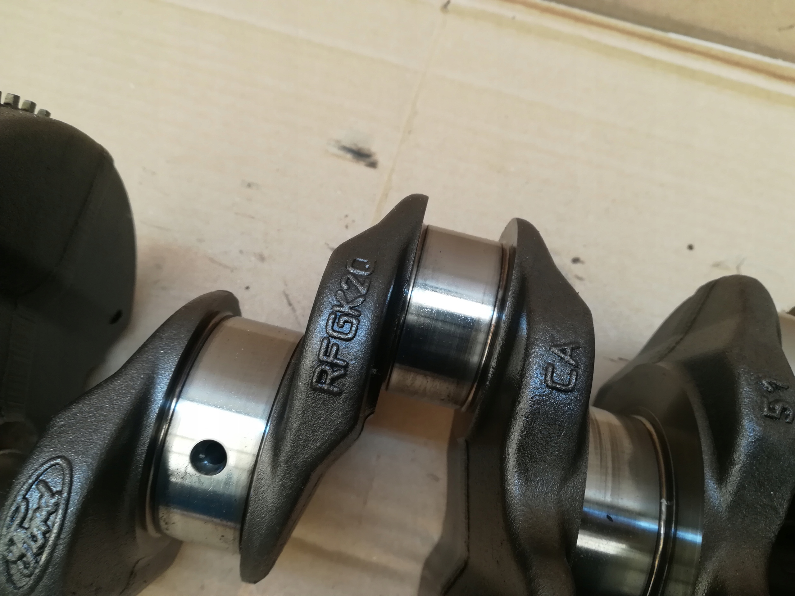 FORD TRANSIT CUSTOM 2.0 WAŁ KARBOWY NOMINAŁ RFGK2Q Numer katalogowy części RFGK2Q GP4LA