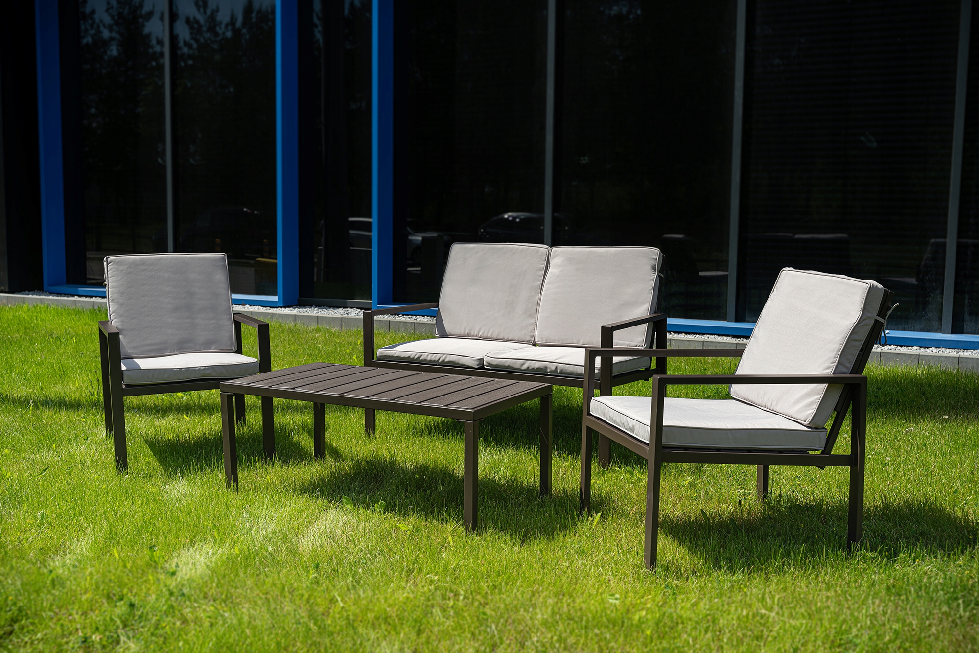 MEBLE OGRODOWE TARASOWE ZESTAW 2 KRZESŁA STÓŁ SOFA PODUSZKI + POKROWIEC 4os Producent Heckermann