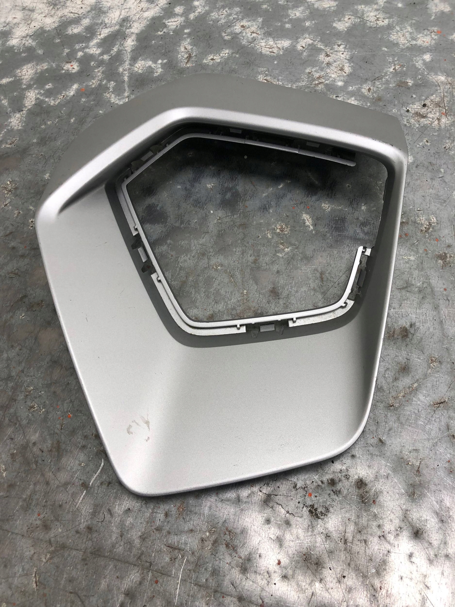 grid of a bumper right front AUDI A3 8Y 8Y0807954