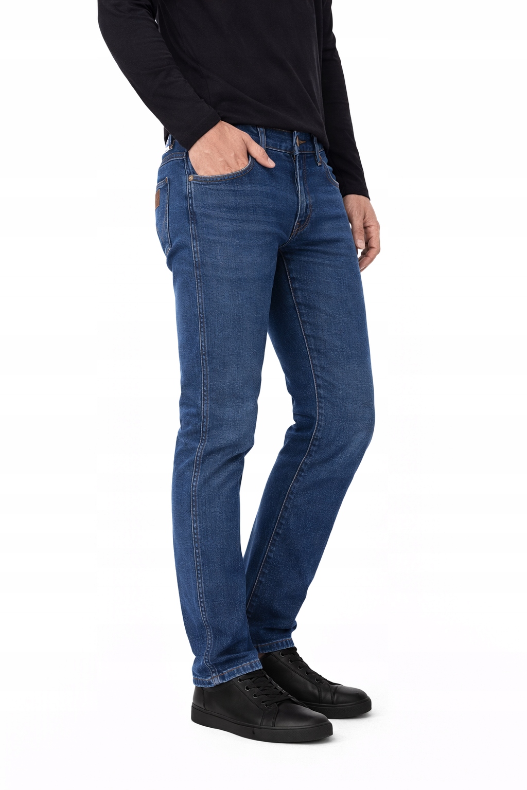 Wrangler Larston Slim Tapered W32 L34 Desire W18SAG851 112347353 Zúžený