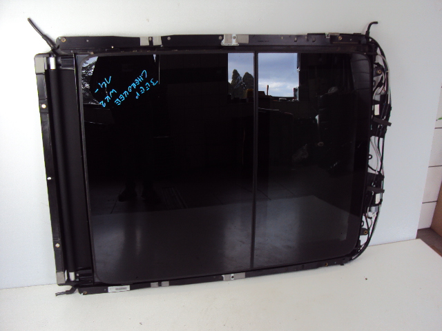 SZYBERDACH DACH PANORAMICZNY JEEP CHEROKEE WK2 14-