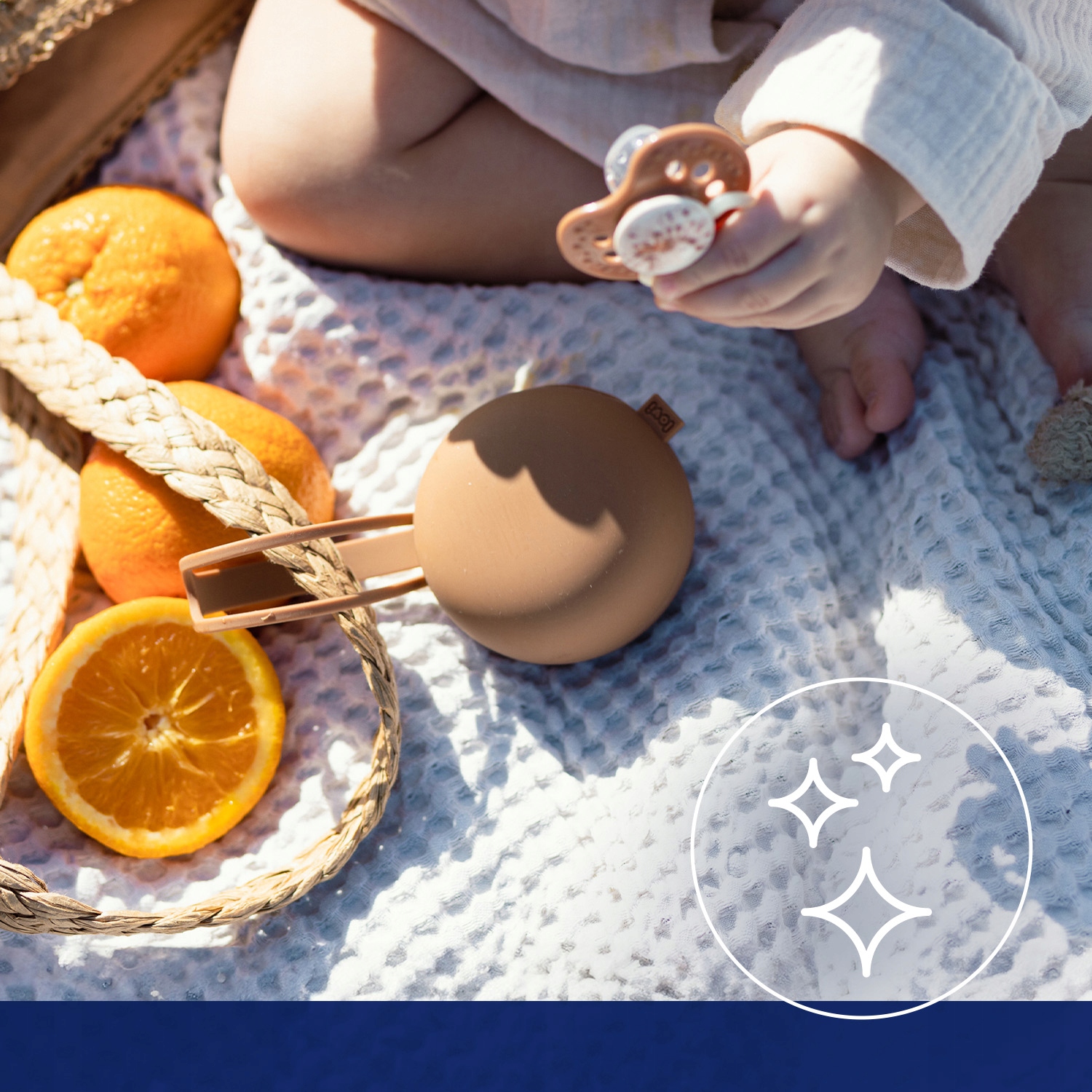 LOVI ETUI NA SMOCZEK SILIKONOWY PISTACHIO Waga produktu z opakowaniem jednostkowym 0.05 kg