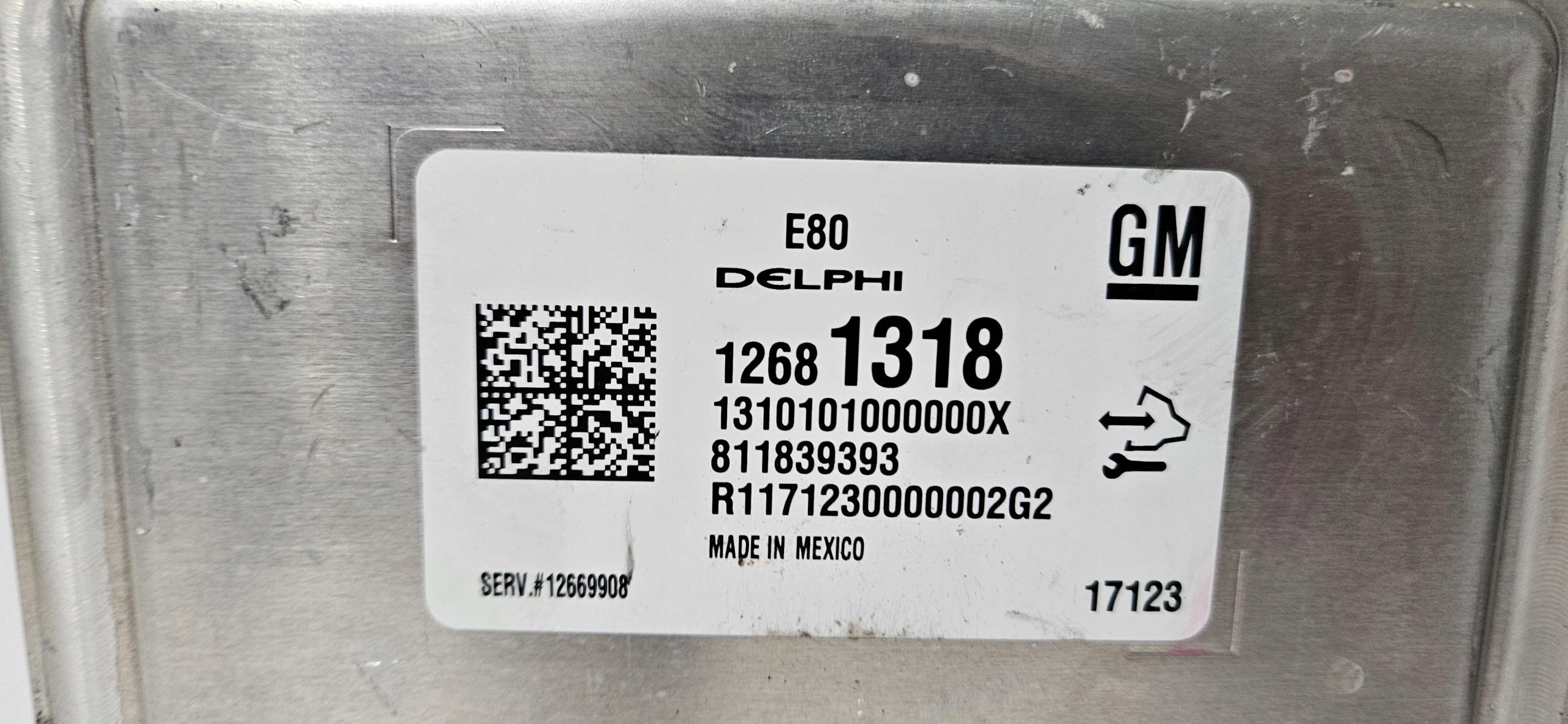 computer of the engine ECU OPEL ASTRA V K 1.0 12681318