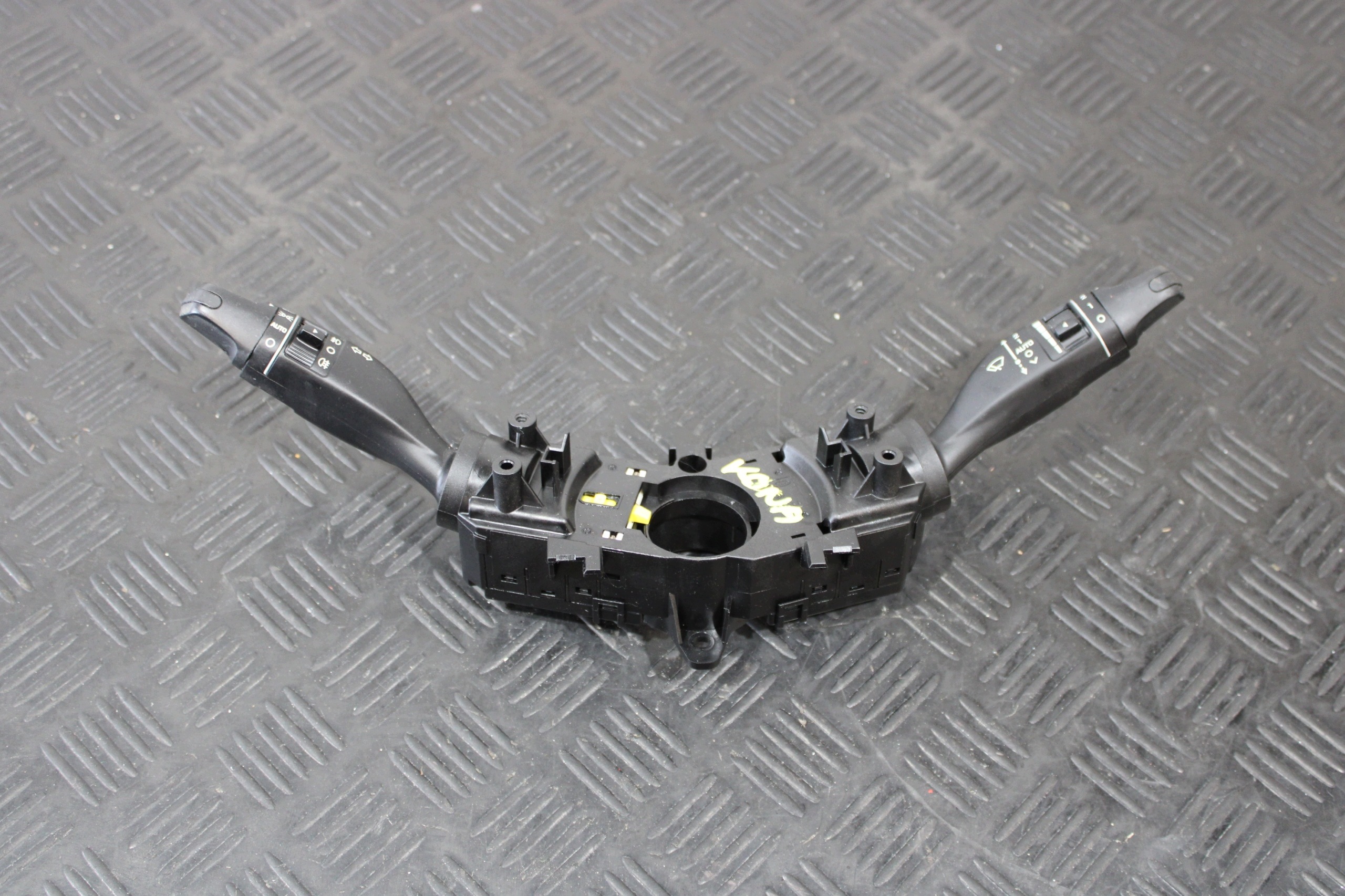 DEVIO LUCI DEVIO indicatori di direzione tergicristalli 93403-J9960 HYUNDAI KONA 1.6 CRDI